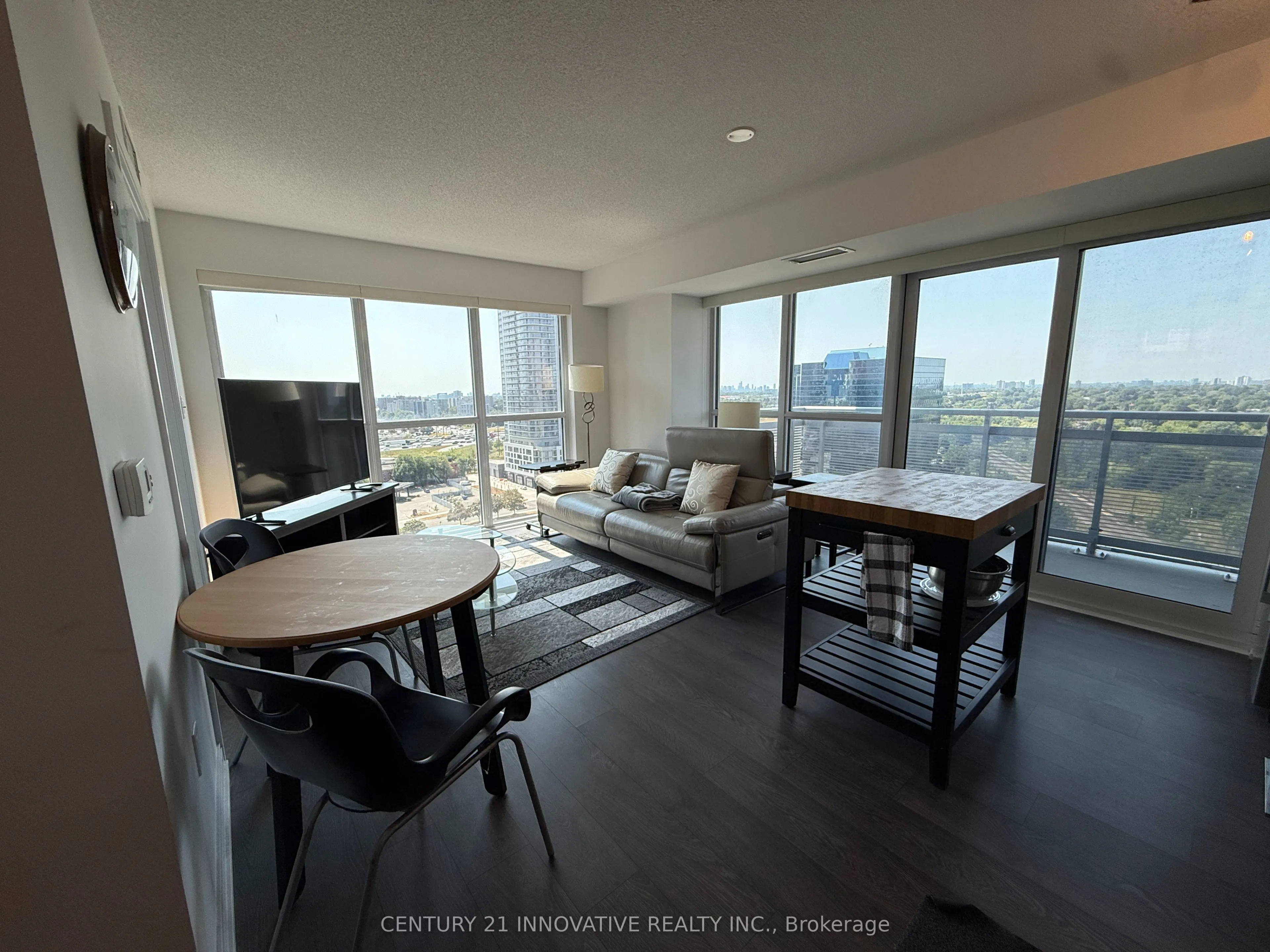 275 Village Green Square, #1723