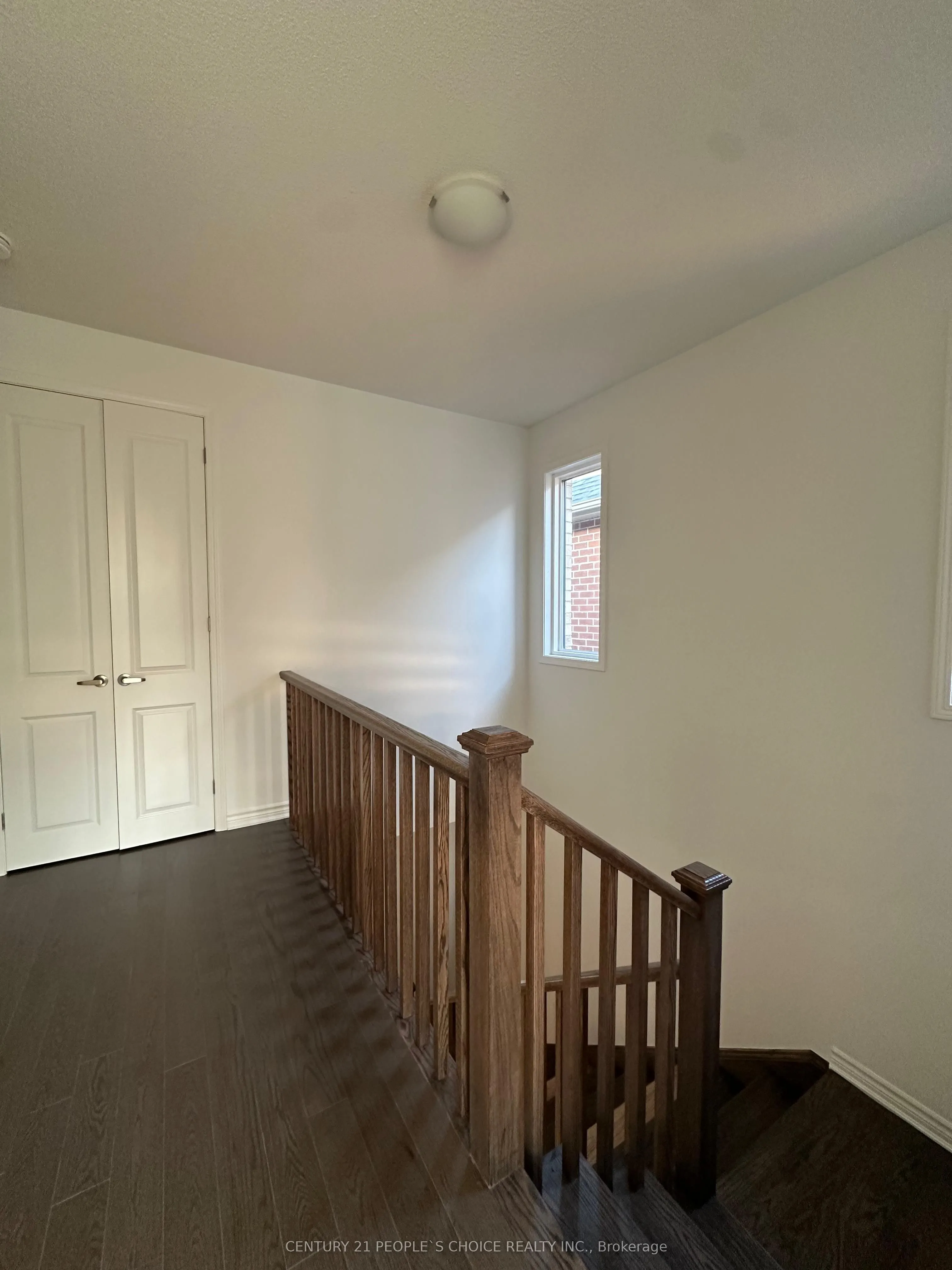 3323 Marchington Square