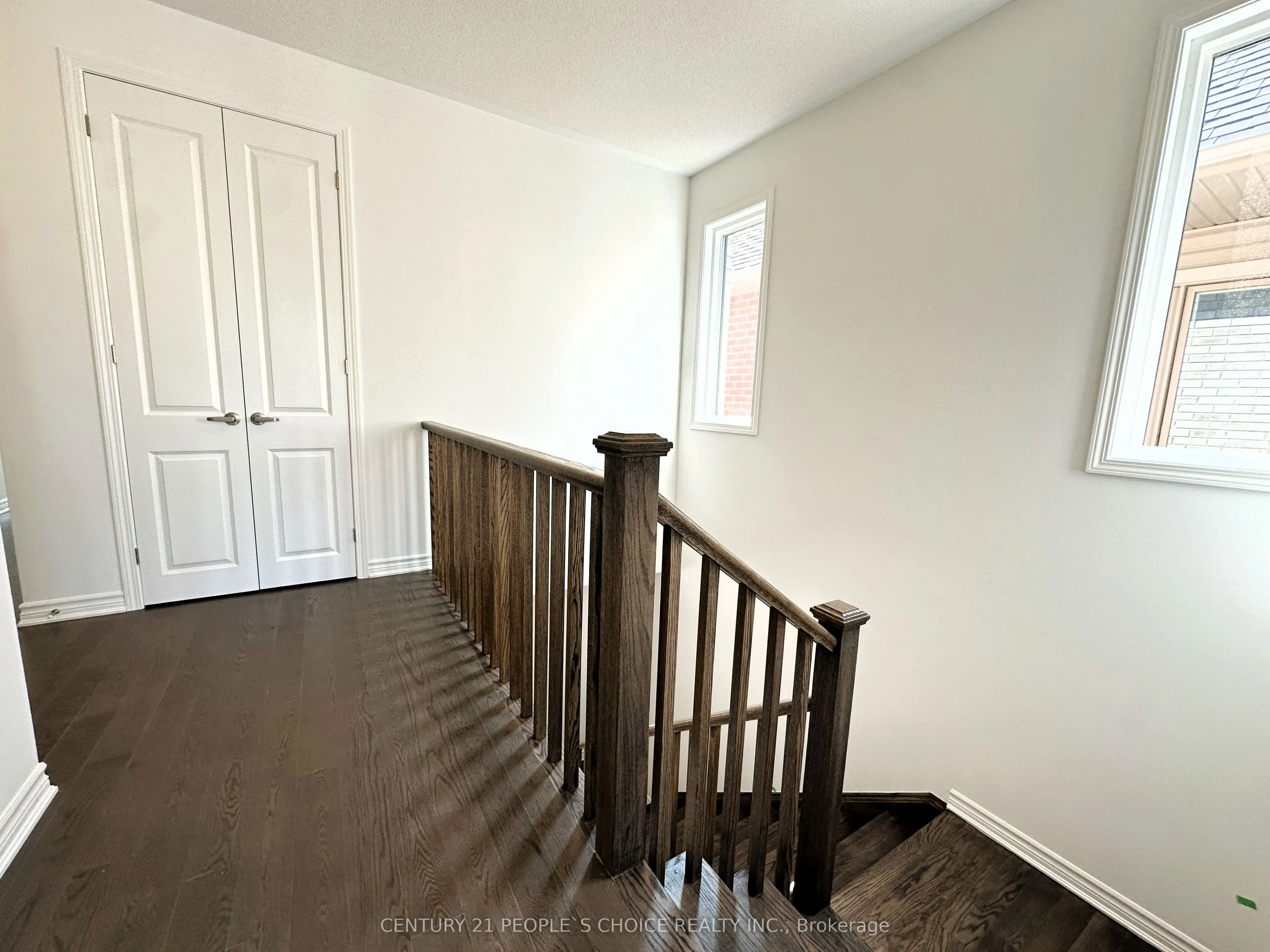 3323 Marchington Square