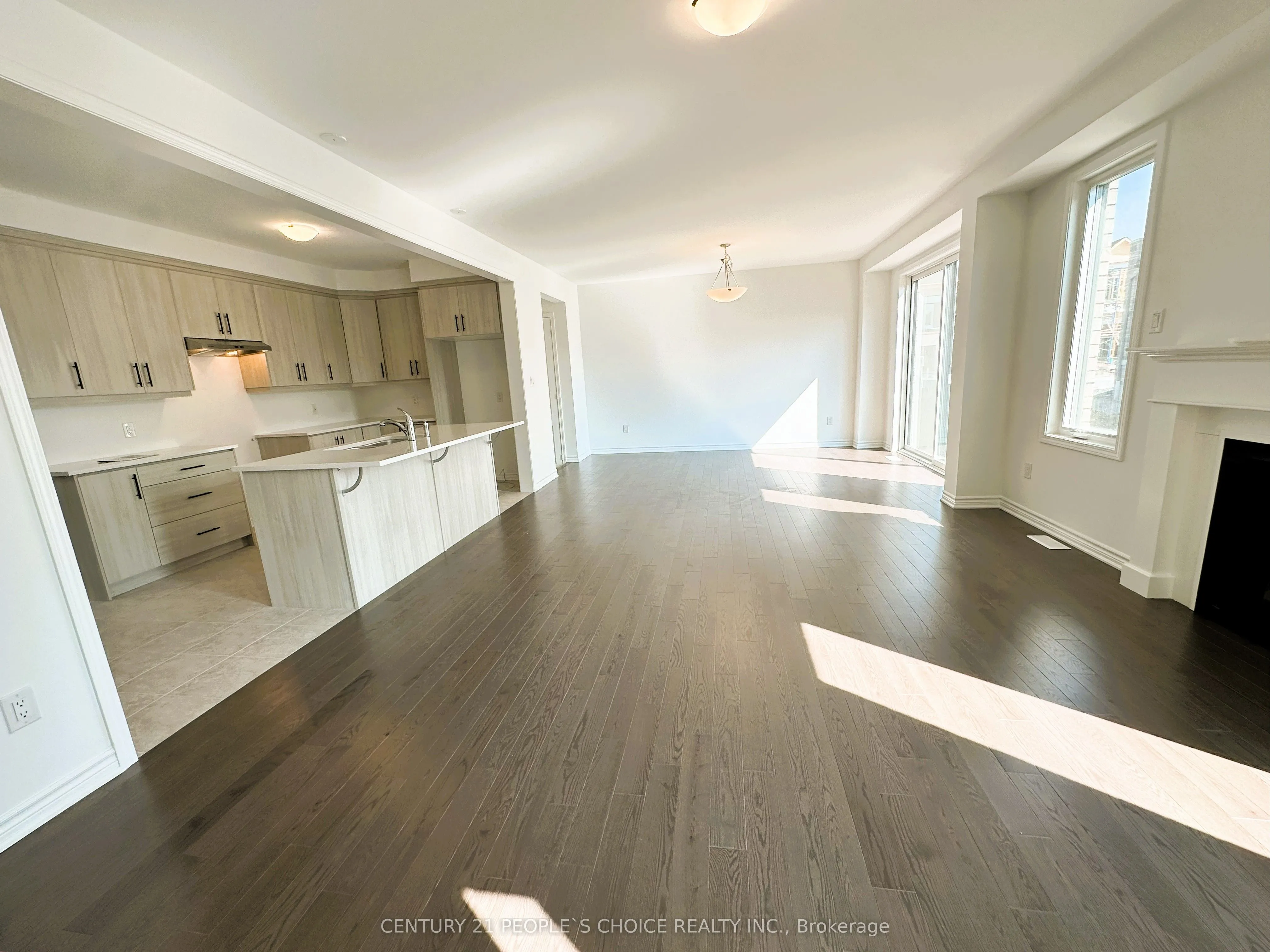 3323 Marchington Square