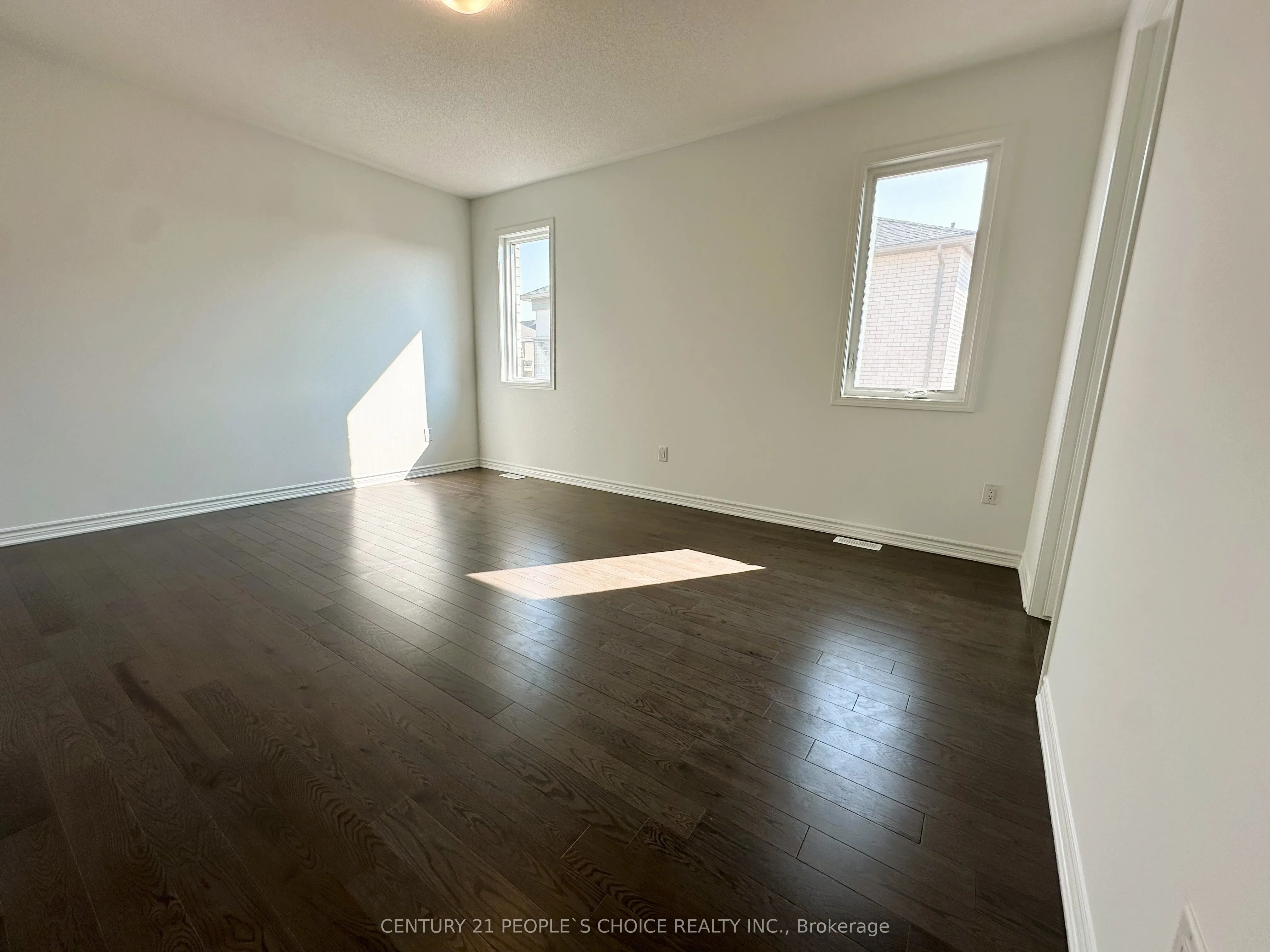 3323 Marchington Square