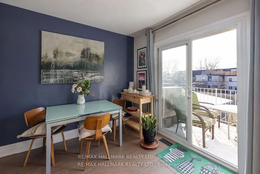 18 Pape Avenue, #upper