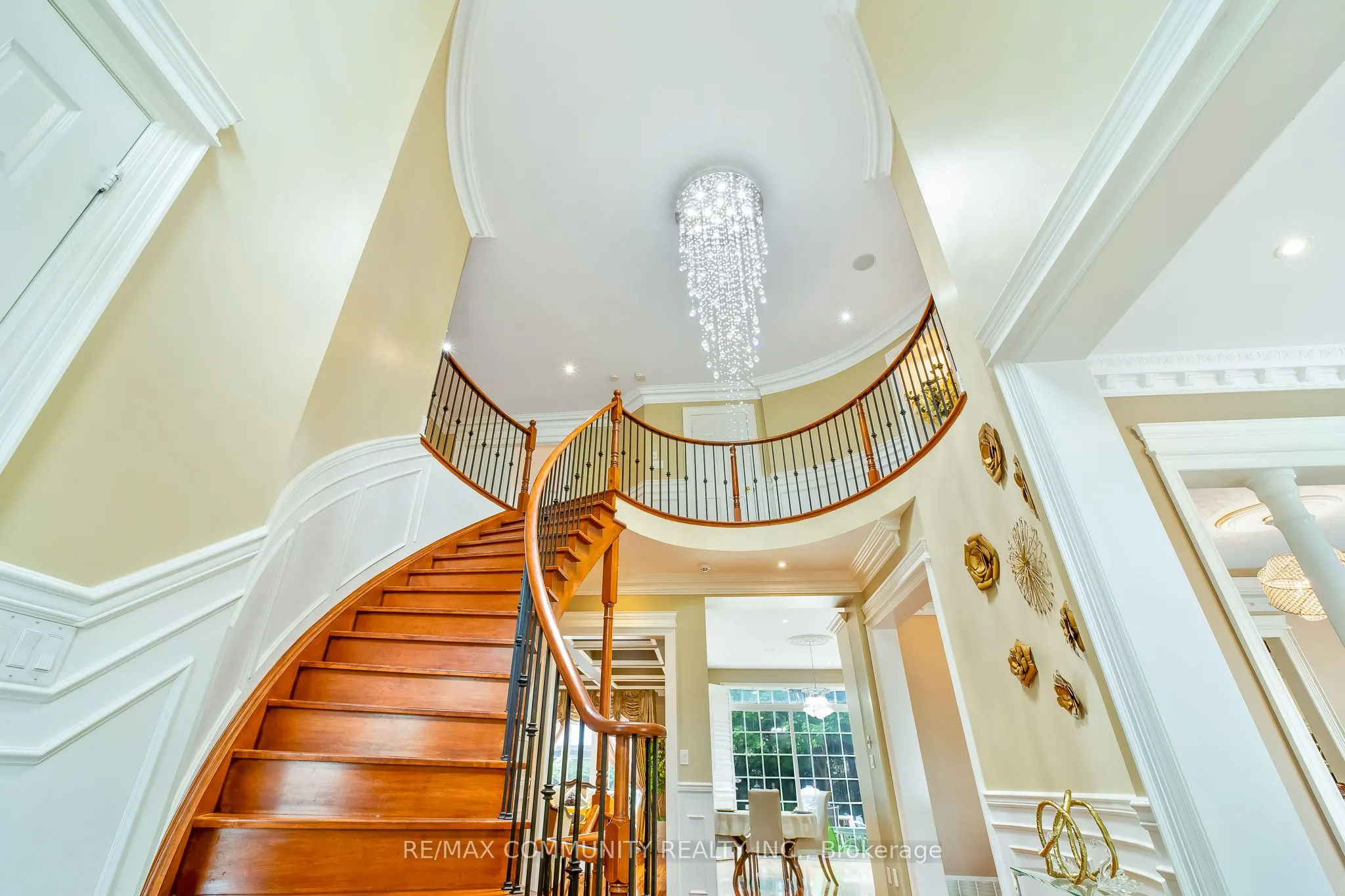 2 Dolby Crescent