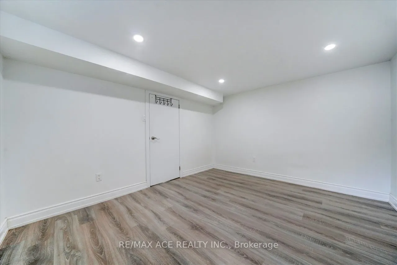 20 Martindale Road, #BSMT
