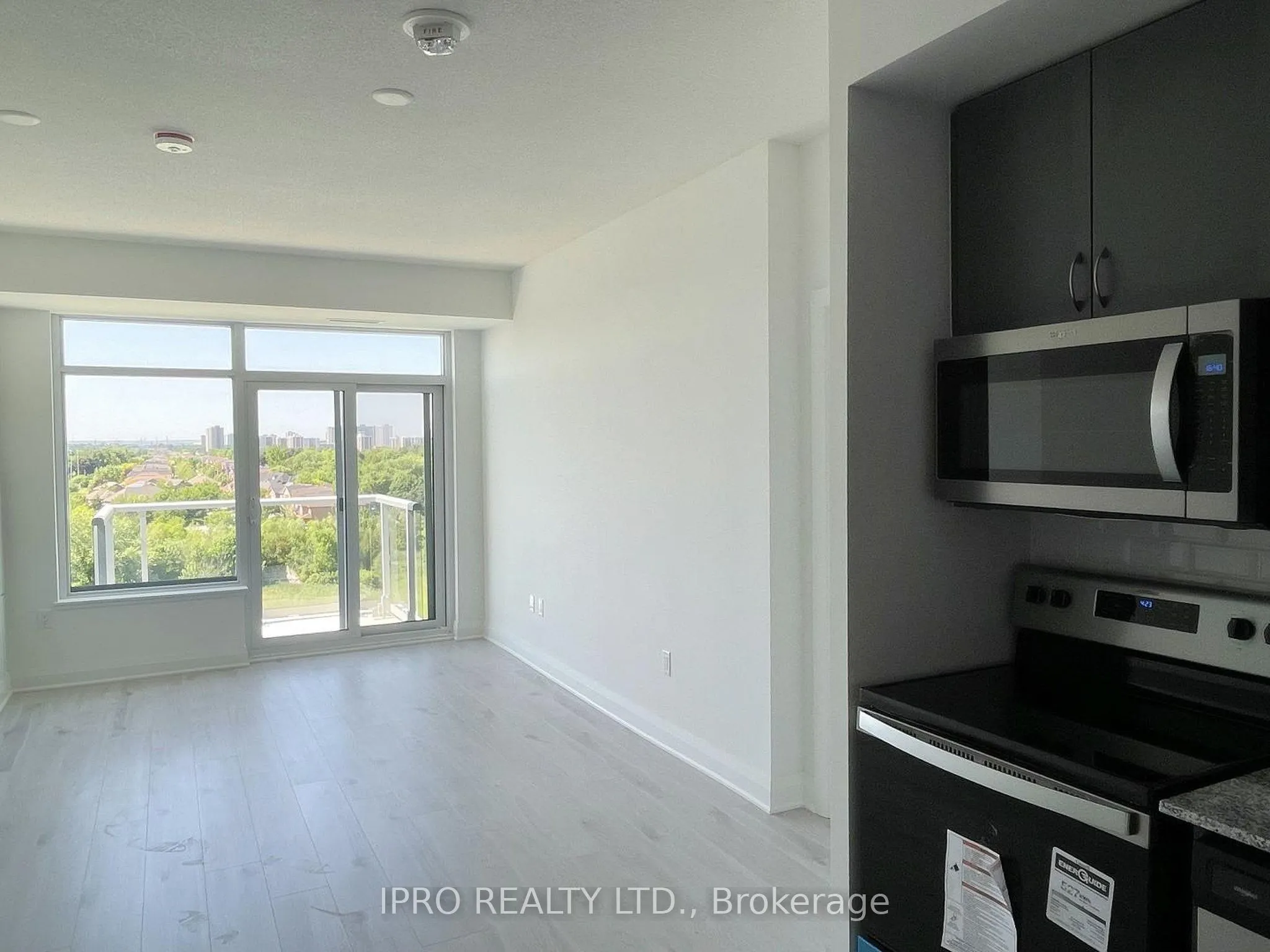 3220 Sheppard Avenue E, #618