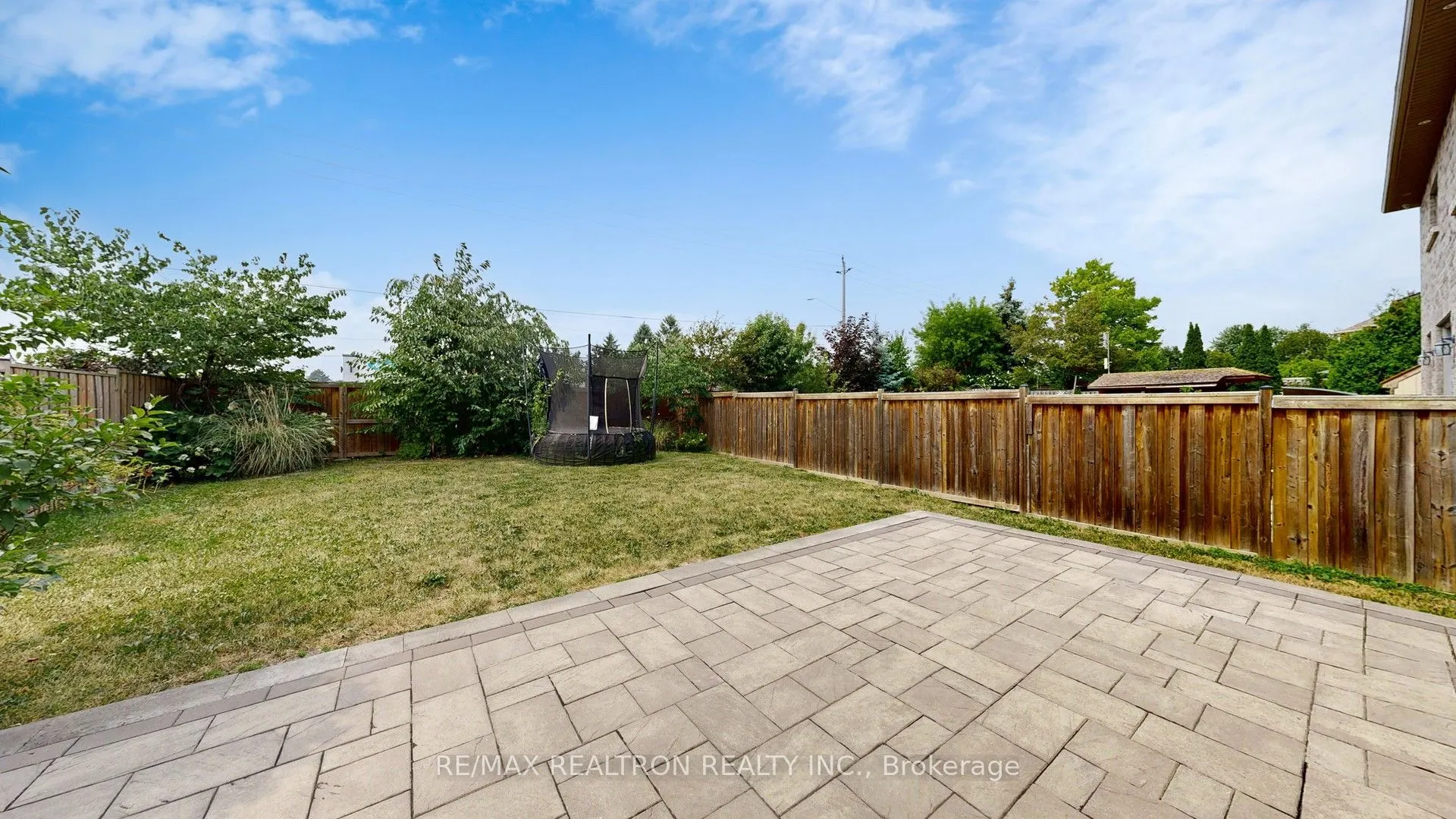 746A Stonepath Circle