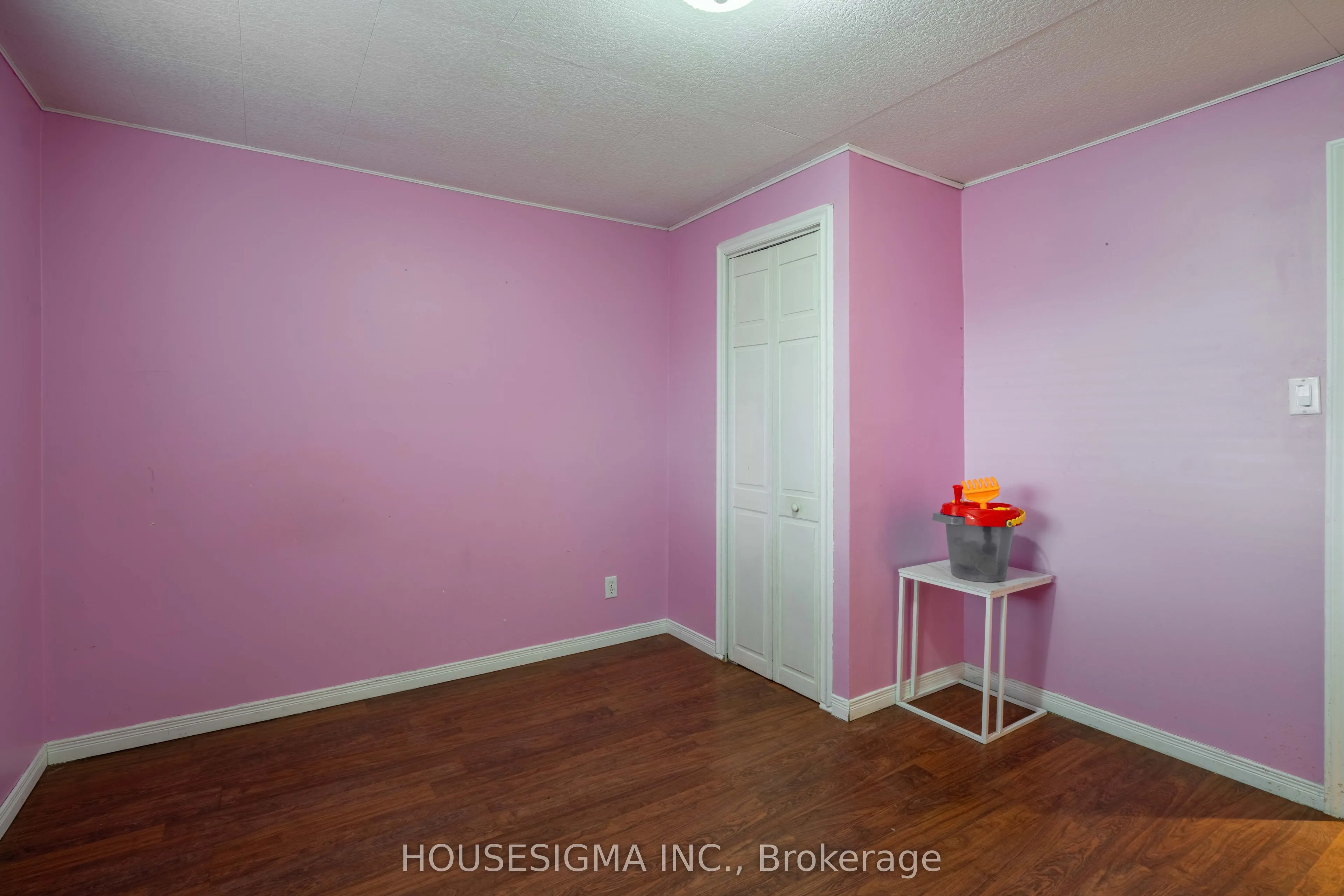 321 Blackthorn Street, #82