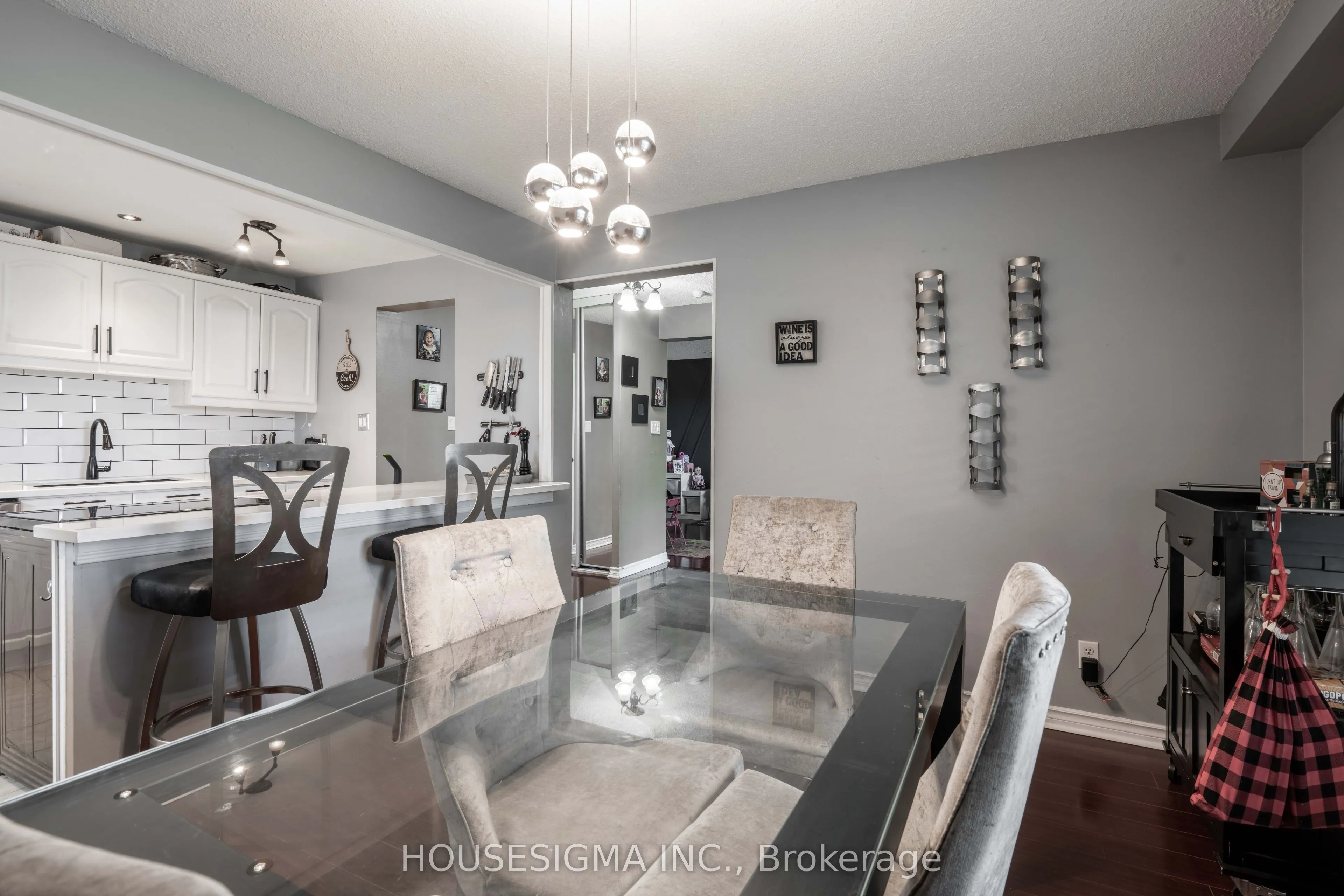 321 Blackthorn Street, #82