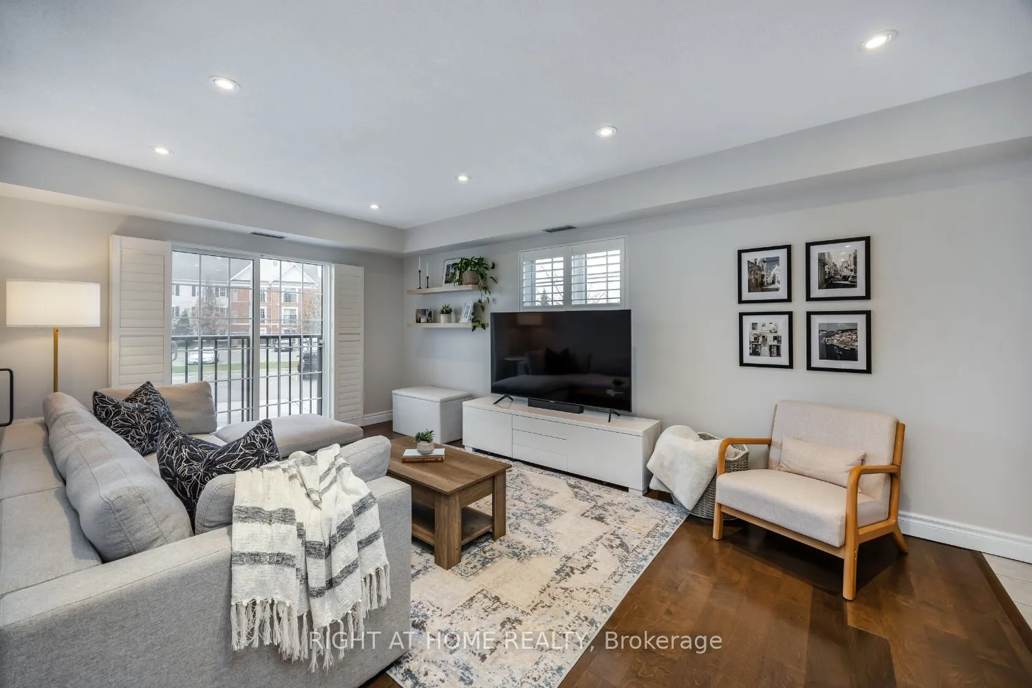 102 Aspen Springs Drive, #206