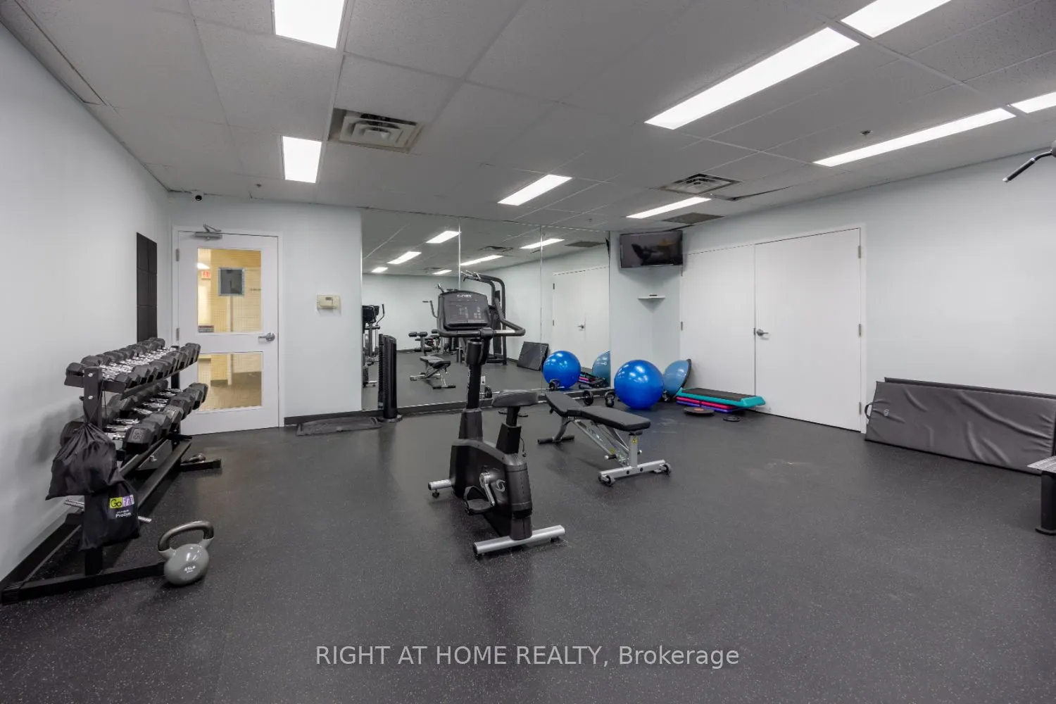 102 Aspen Springs Drive, #206