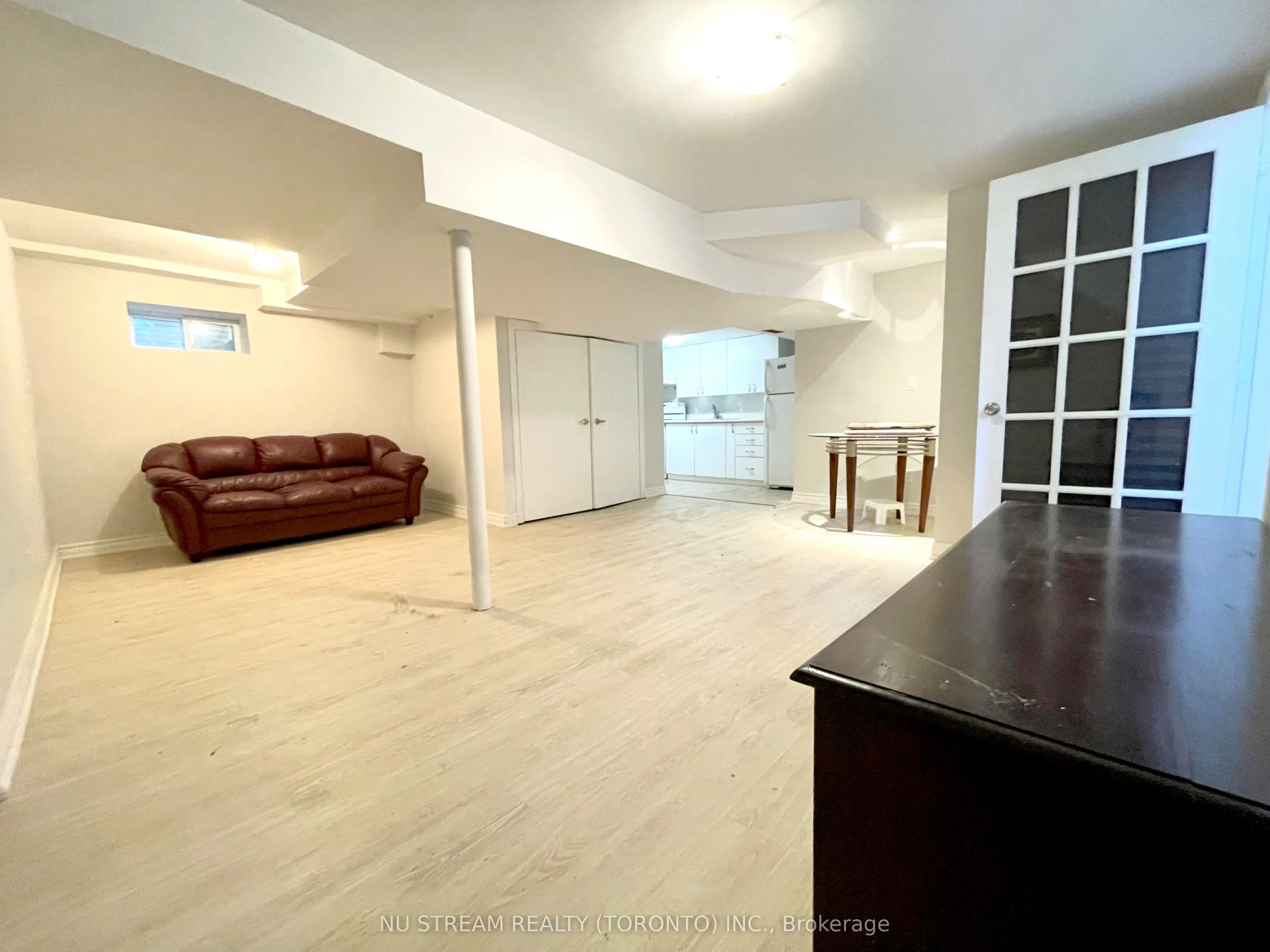 28 Bushcroft Grove, #Bsmt