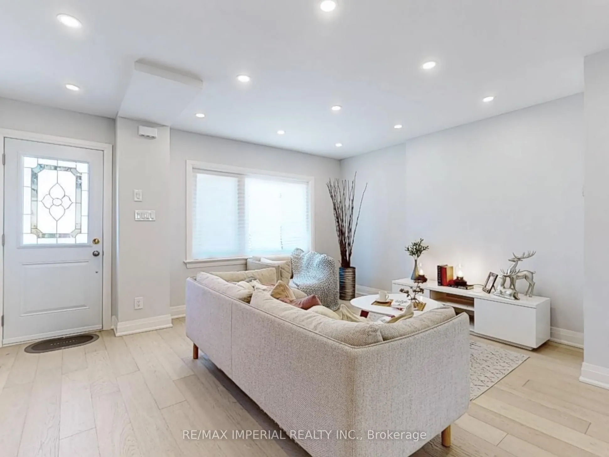 9 Lesmount Avenue