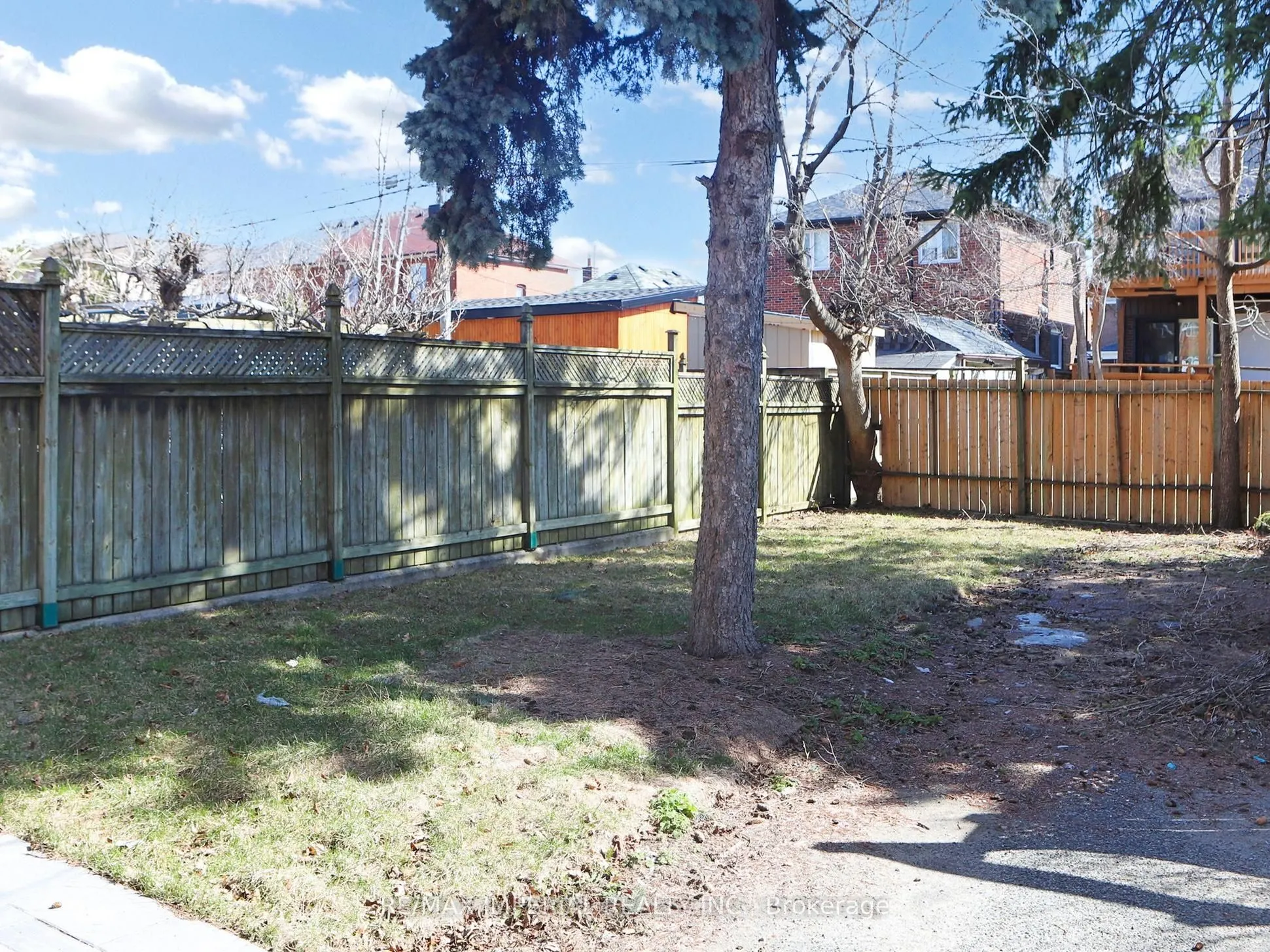 9 Lesmount Avenue