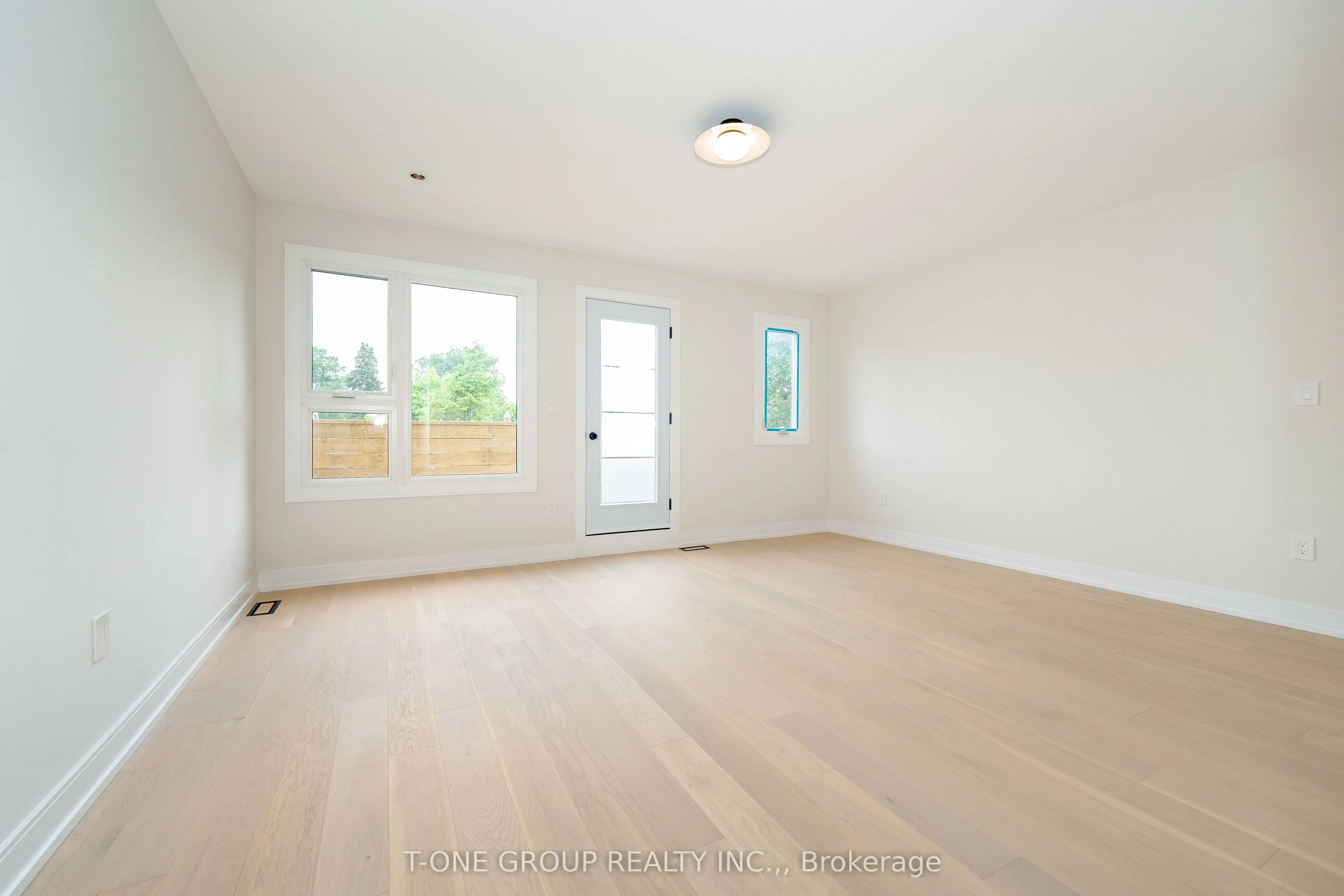 68 Harris Avenue