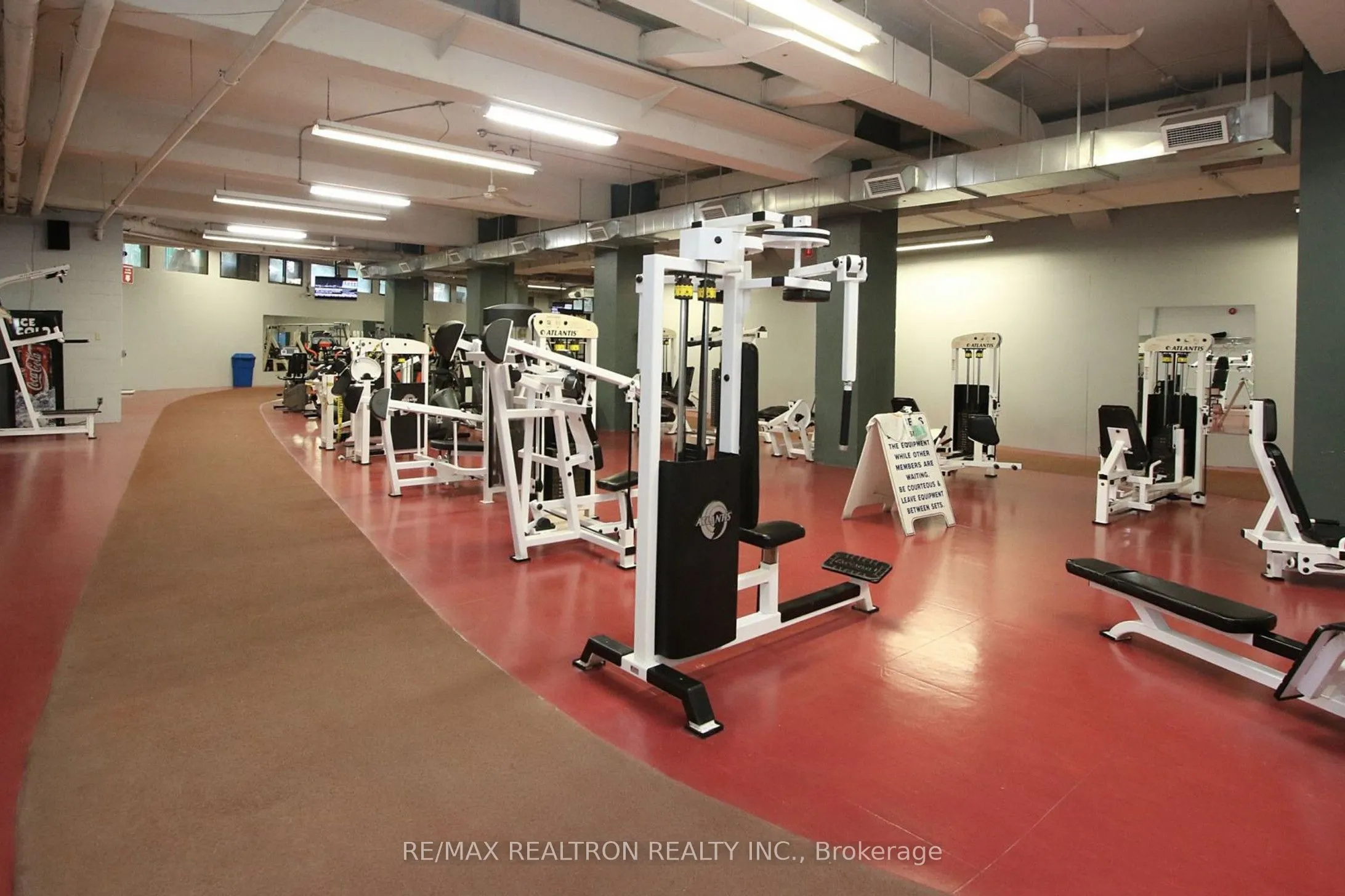 1 Massey Square, #1506