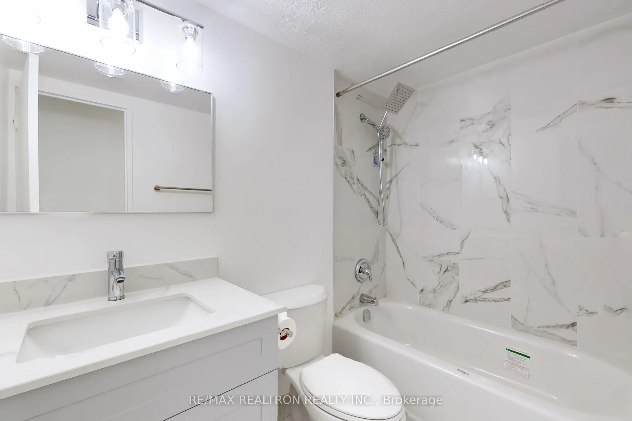 1 Massey Square, #1506