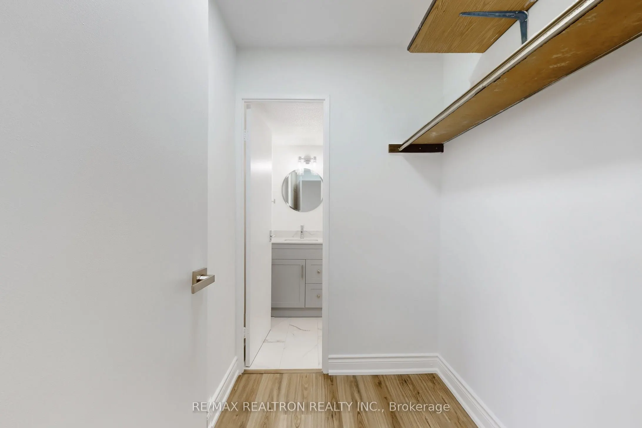 1 Massey Square, #1506