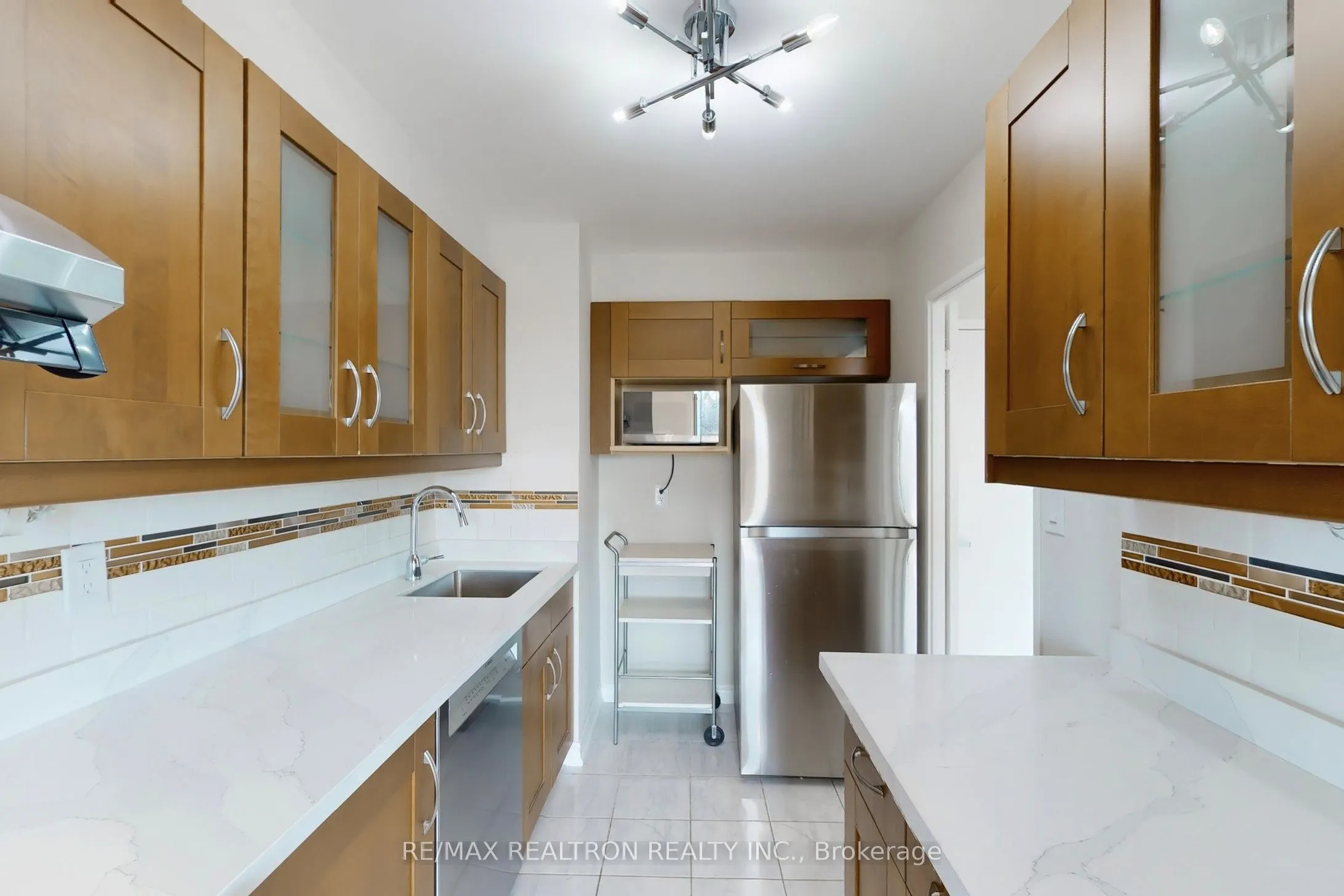 1 Massey Square, #1506