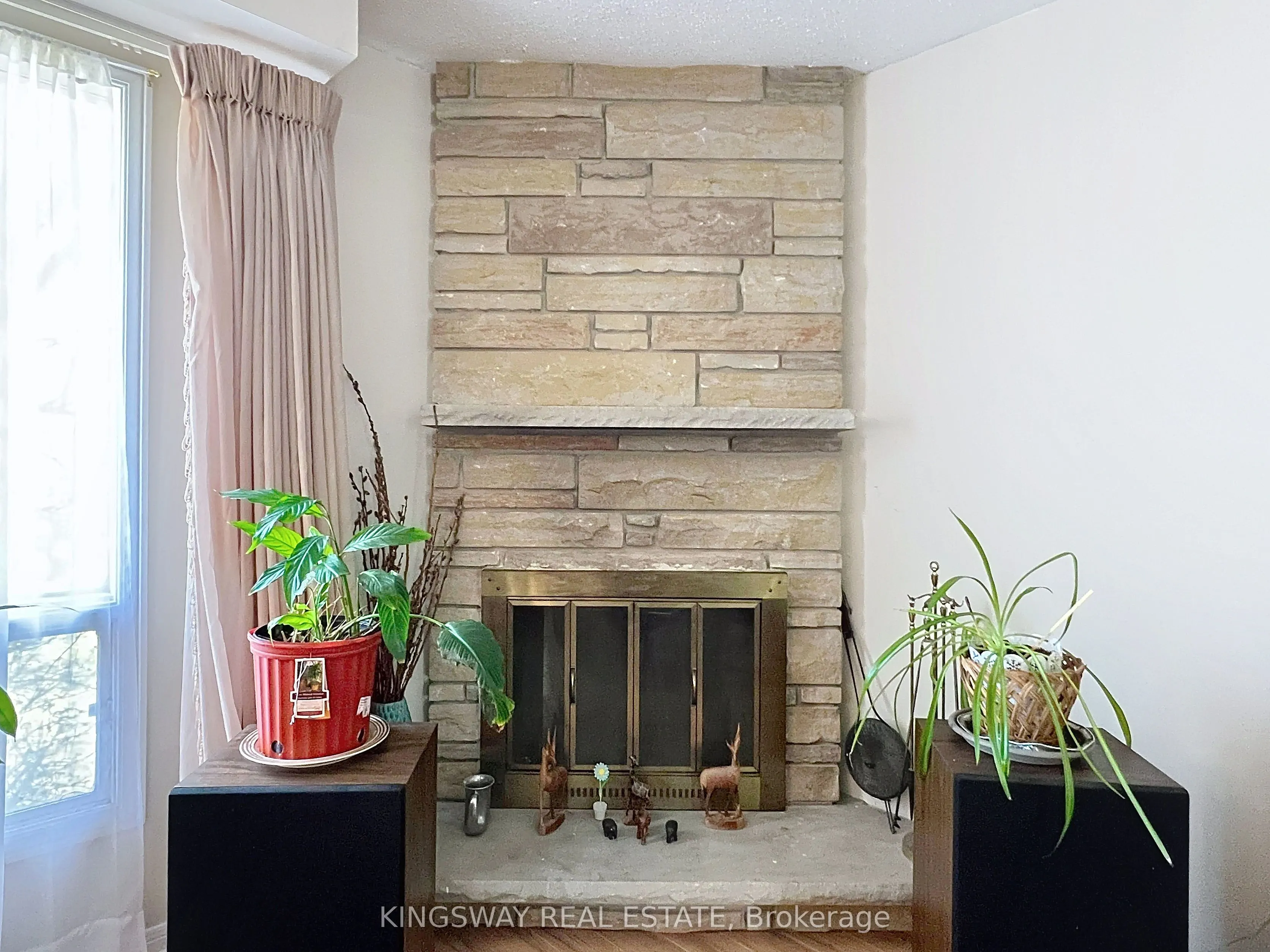 55 Copperwood Square