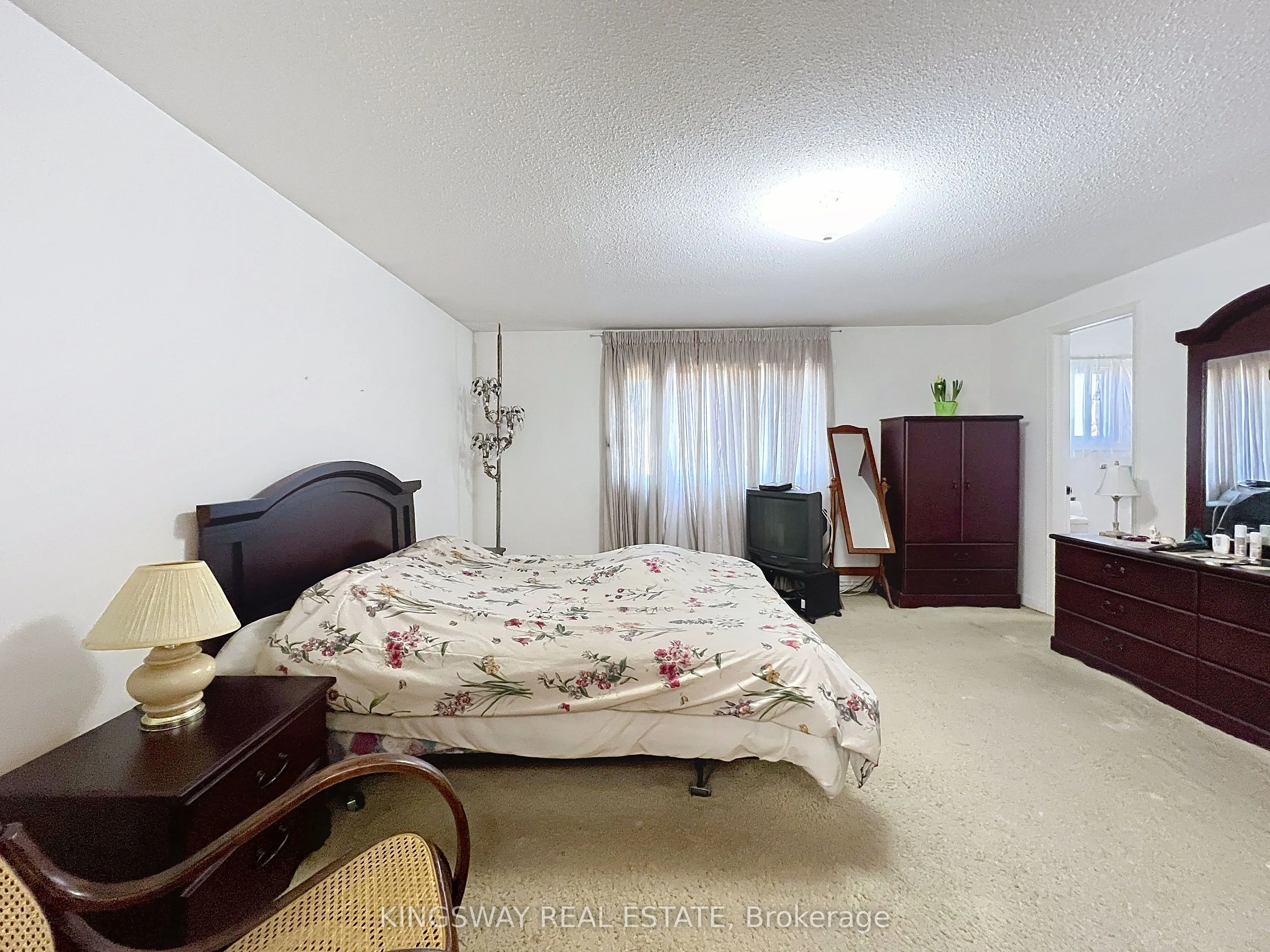 55 Copperwood Square