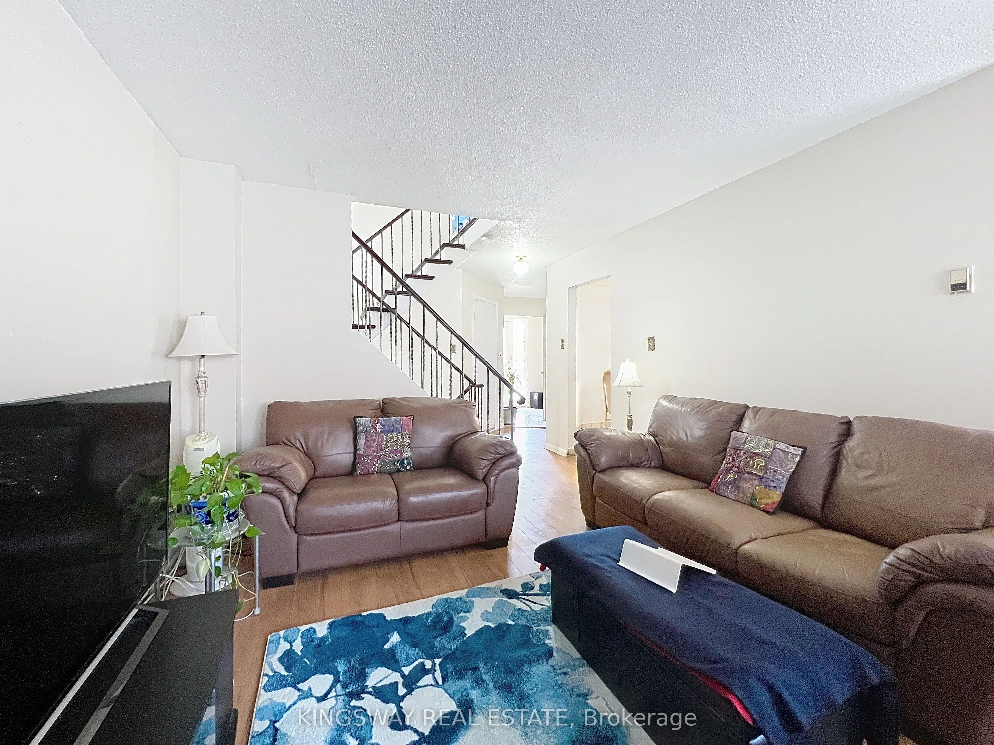 55 Copperwood Square