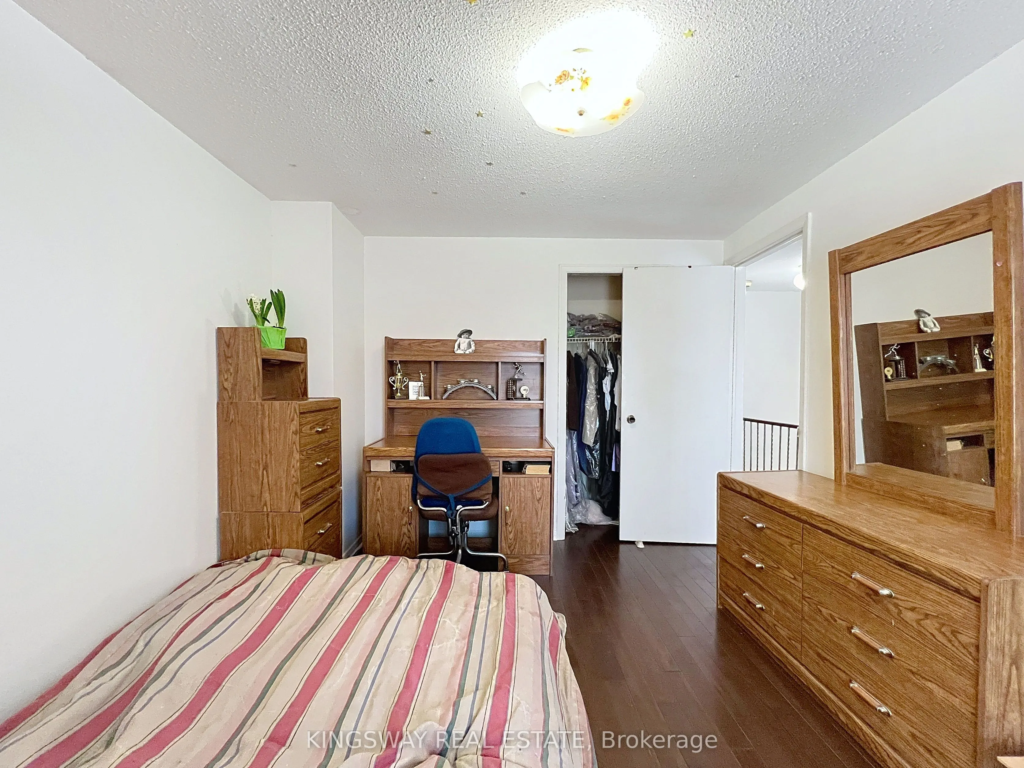 55 Copperwood Square