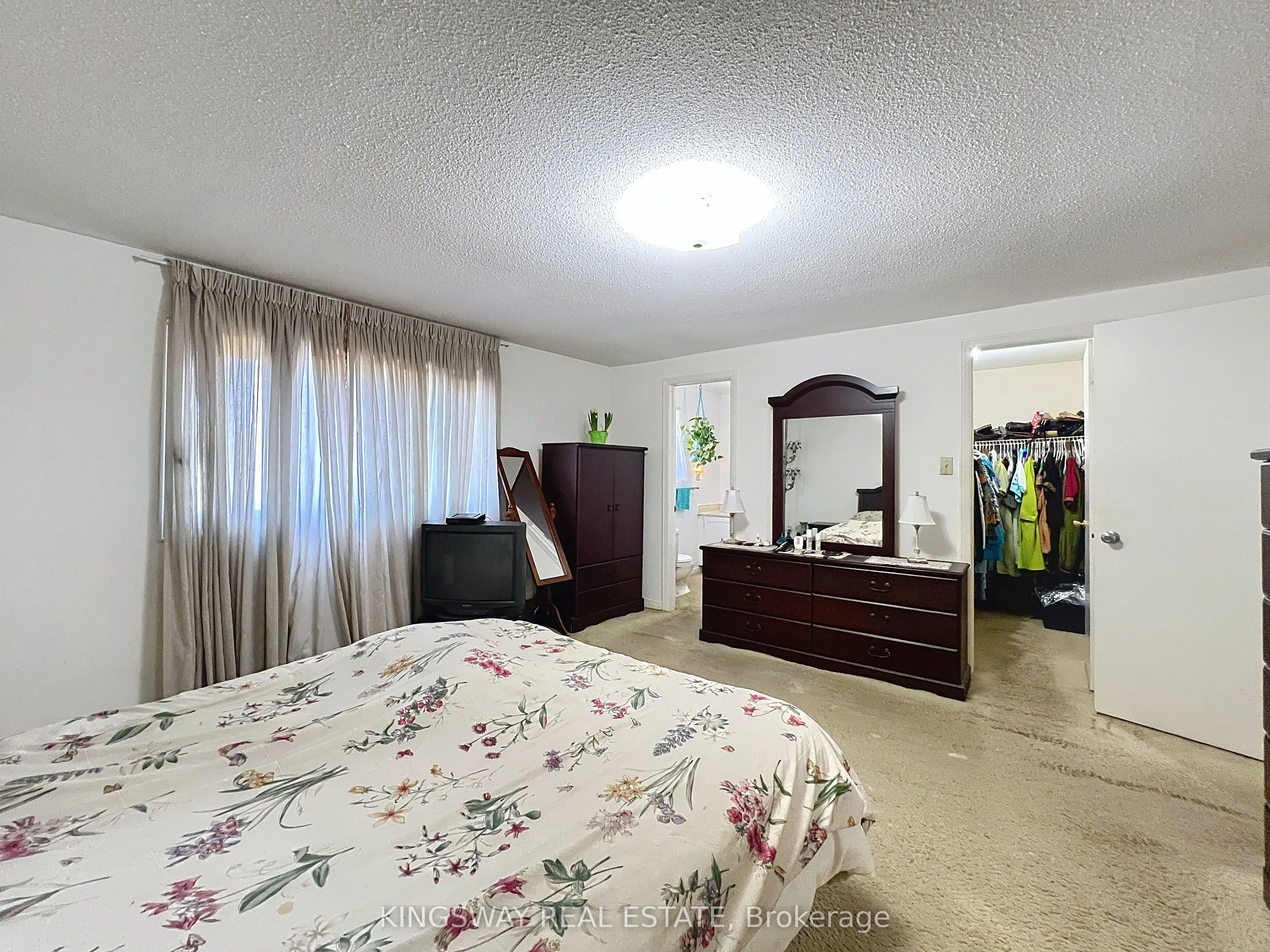 55 Copperwood Square