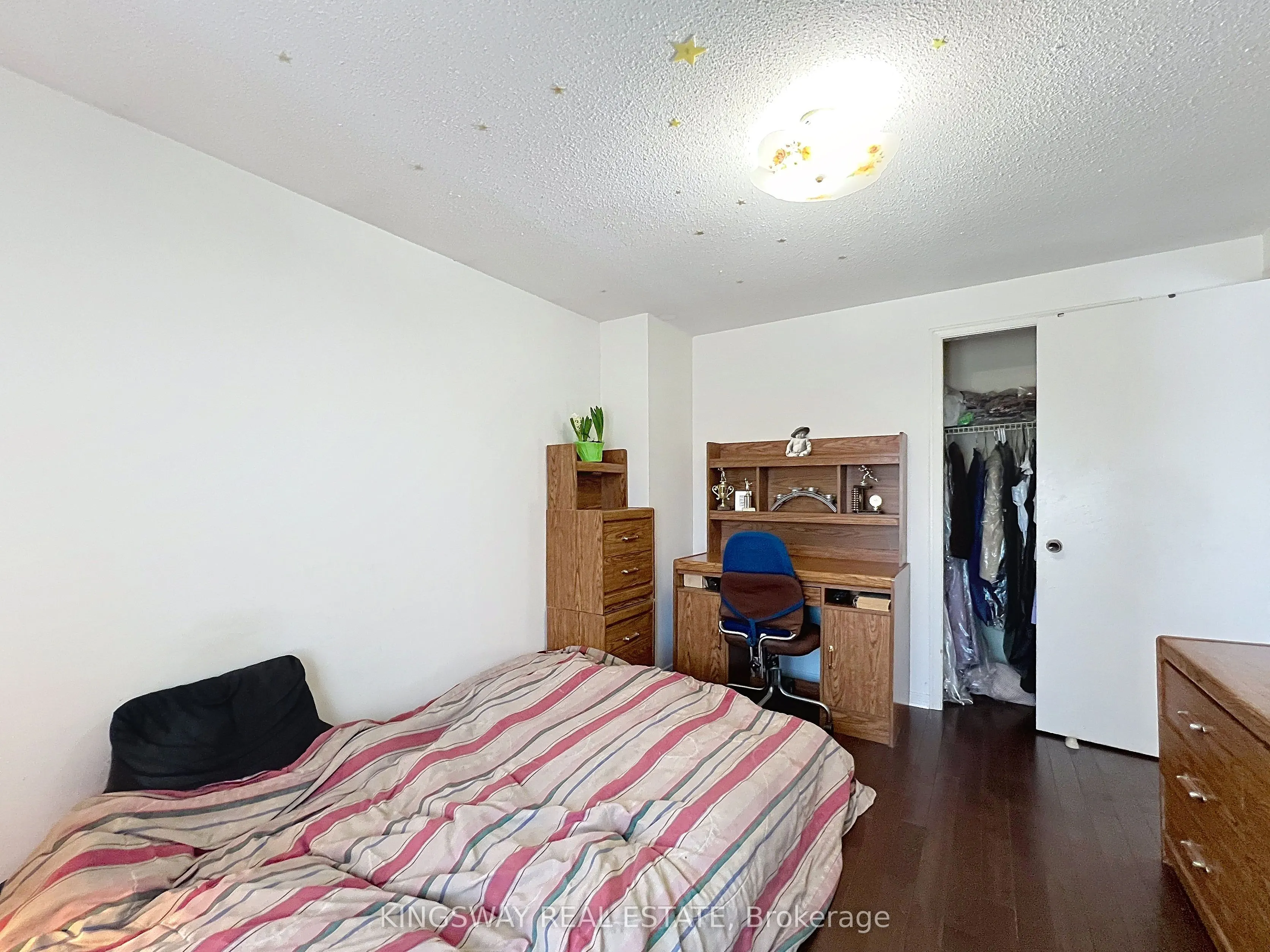 55 Copperwood Square
