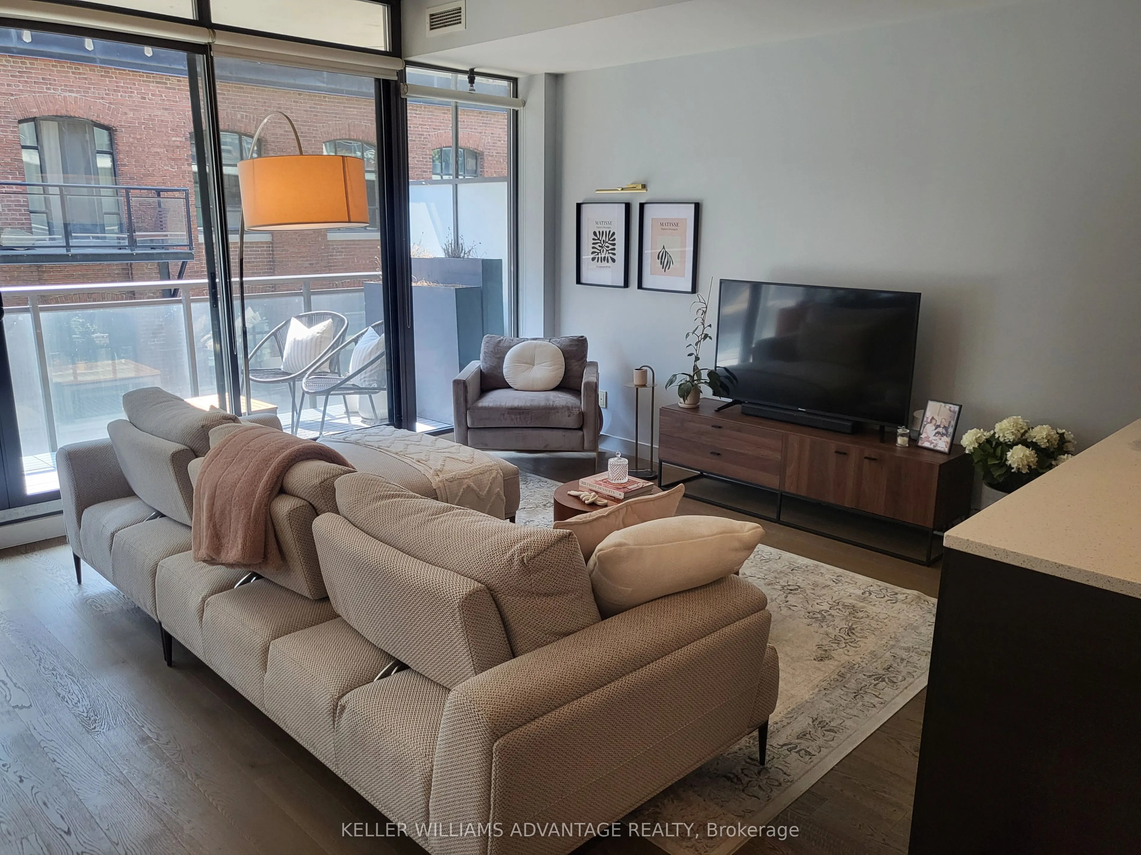 90 Broadview Avenue, #508