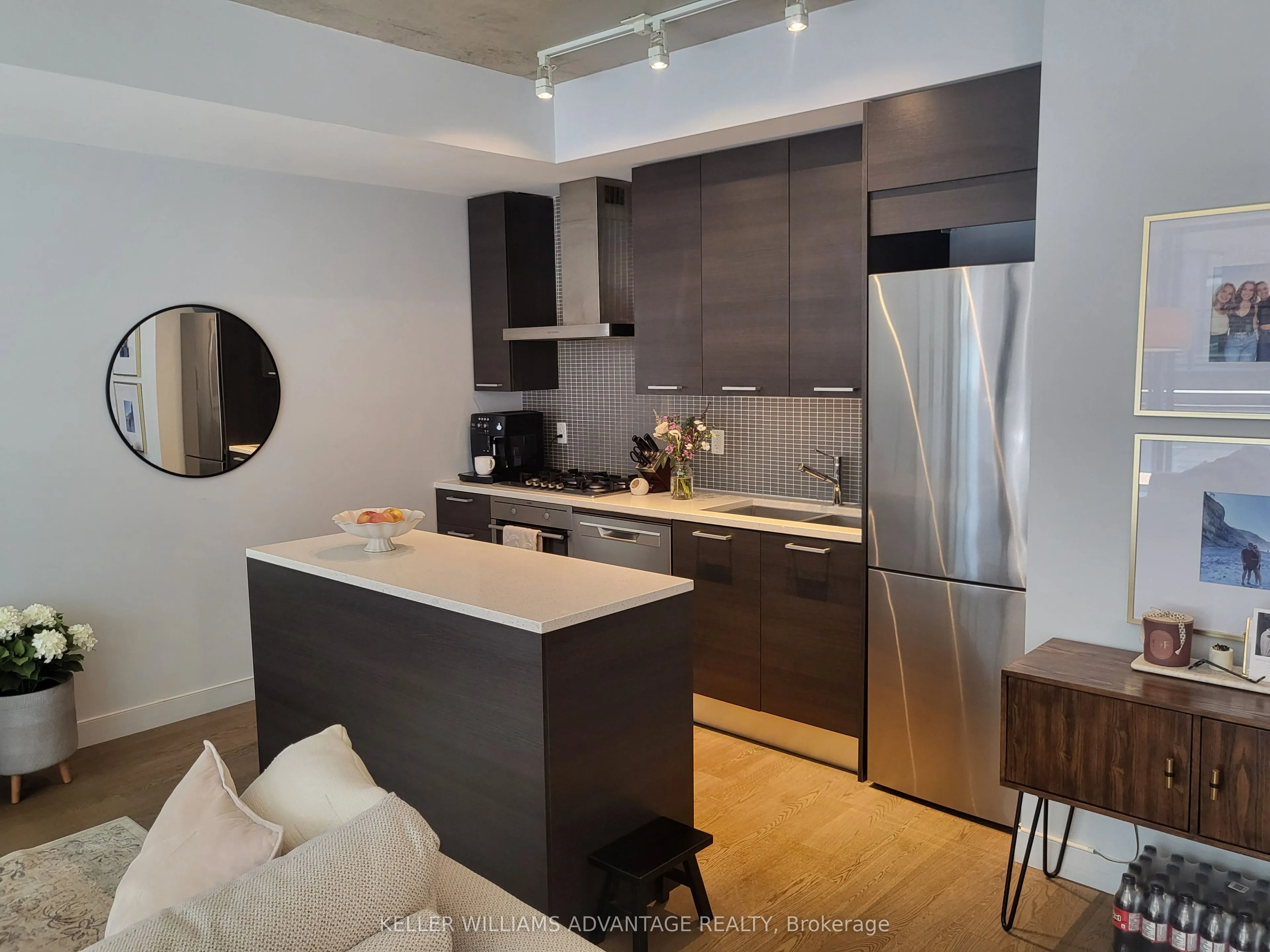 90 Broadview Avenue, #508