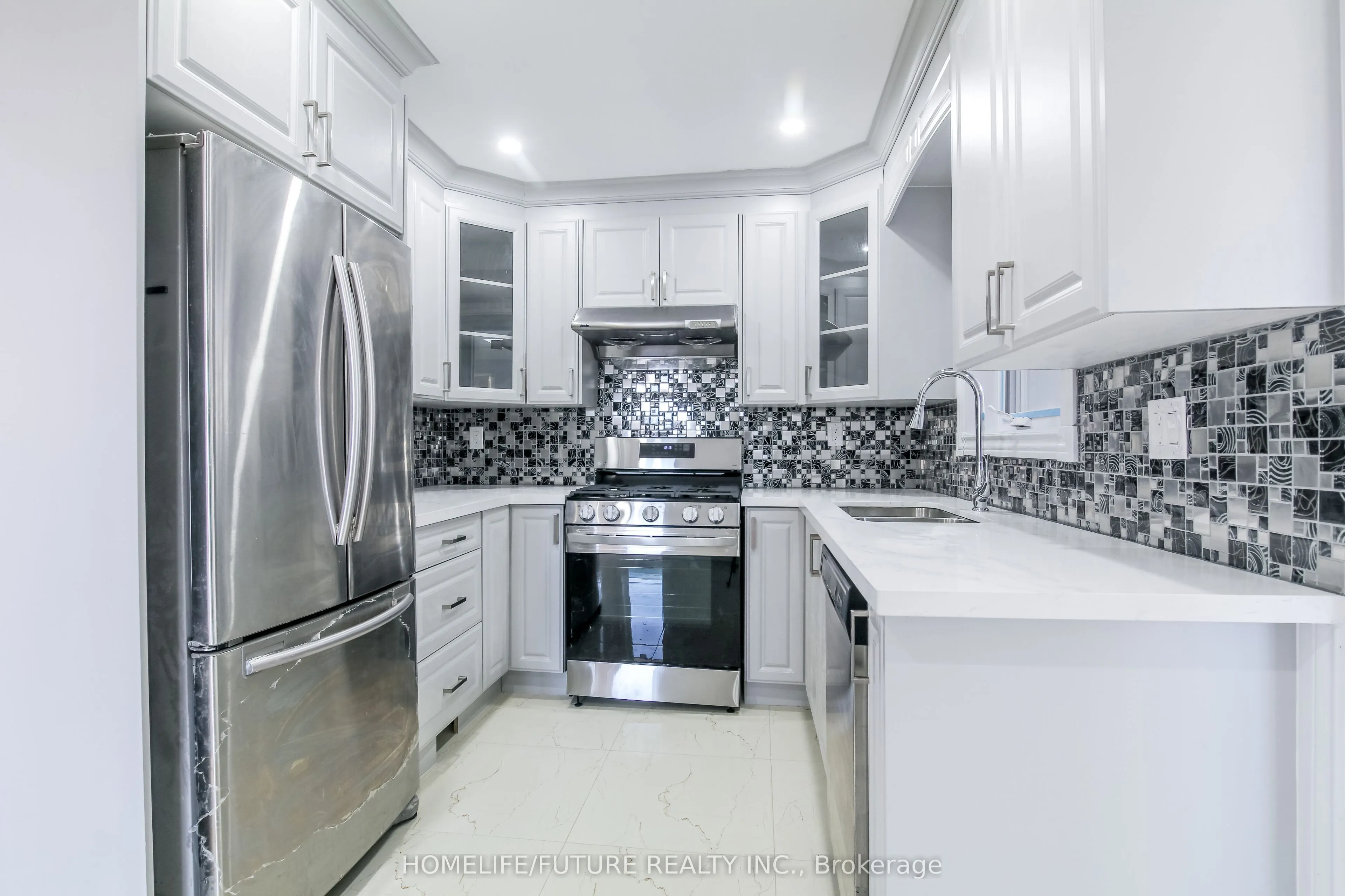 90 Mountland Drive, #Main