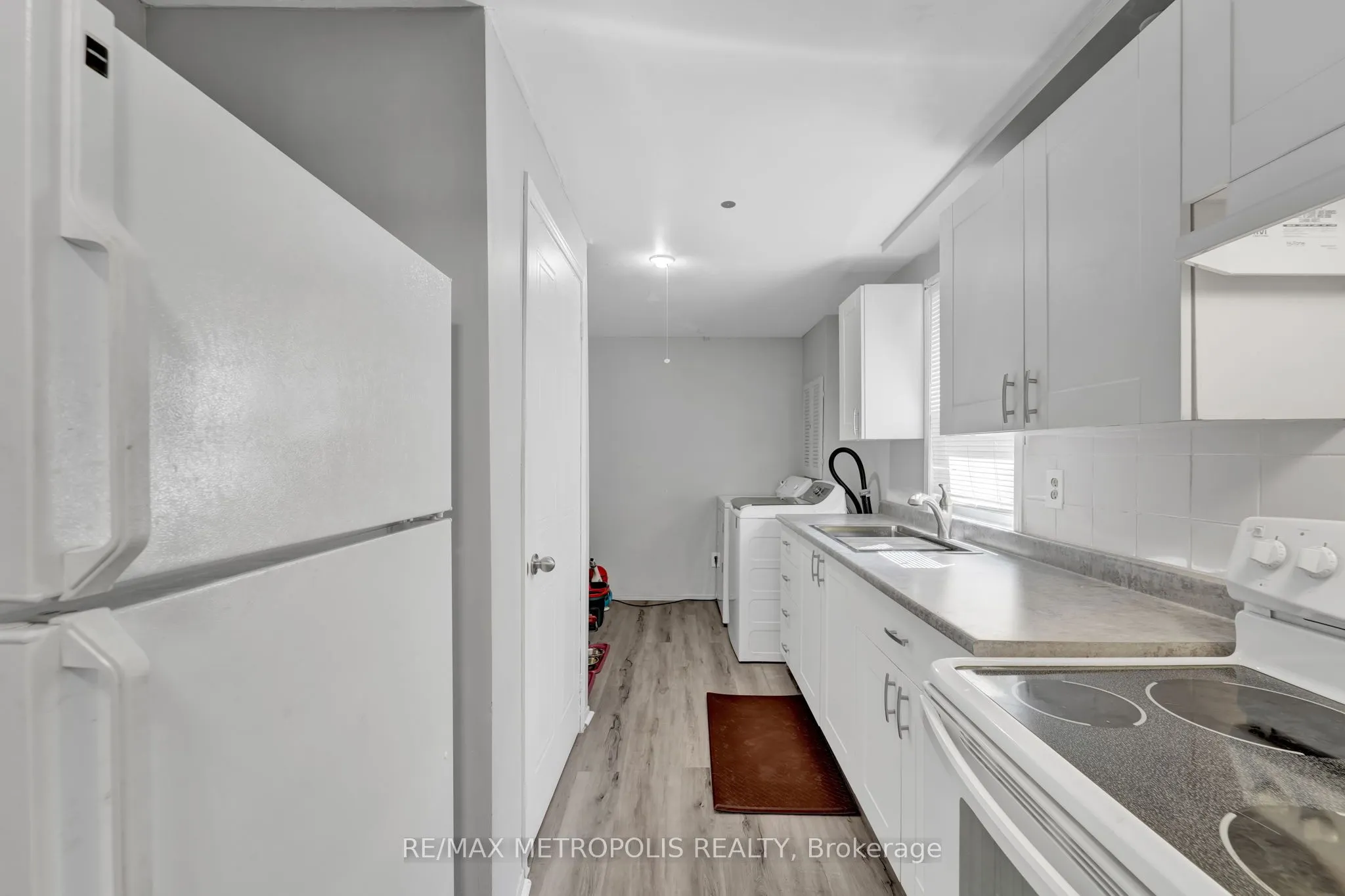 31 Empire Crescent, #MAIN