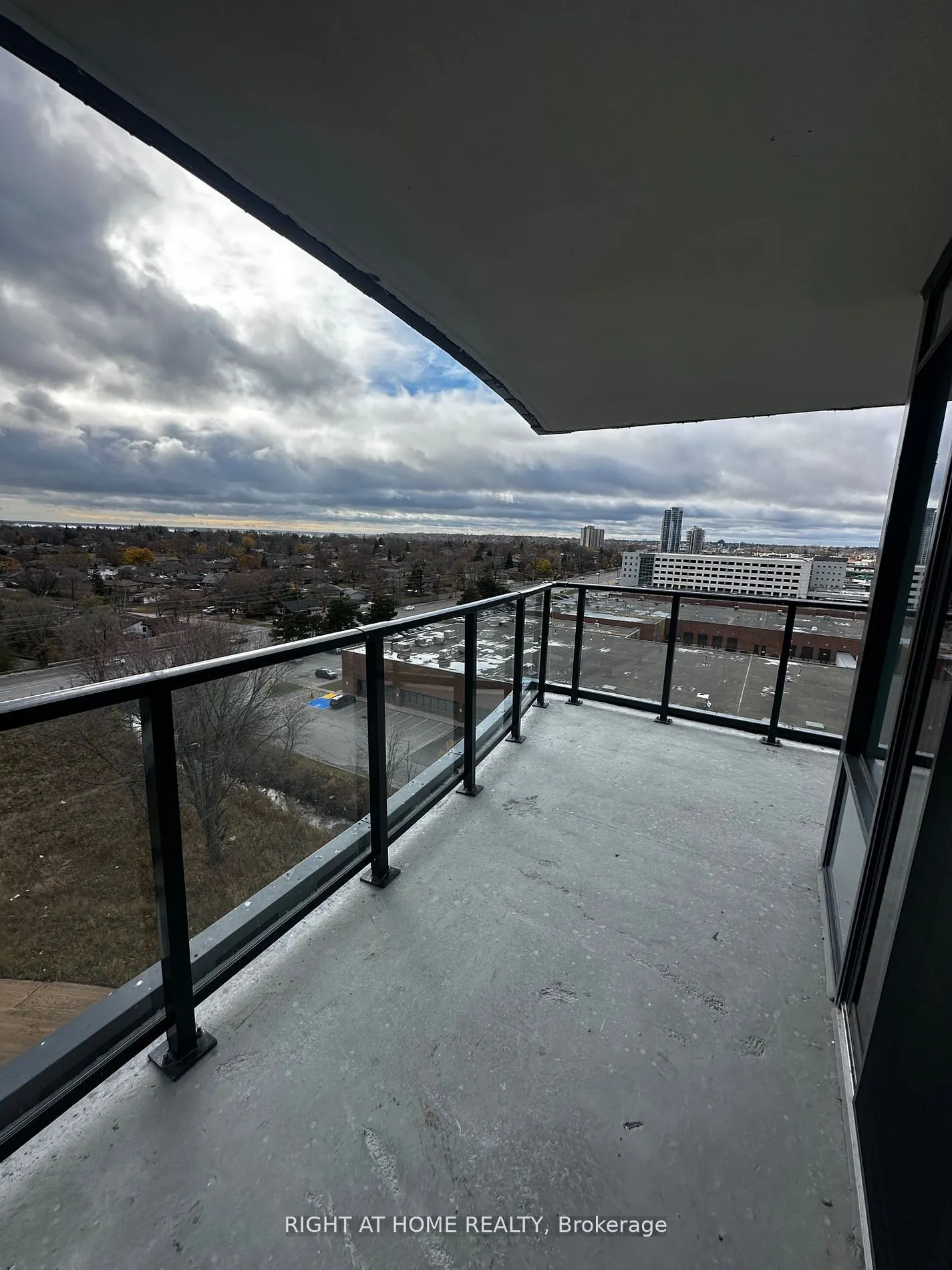 1435 Celebration Drive, #902