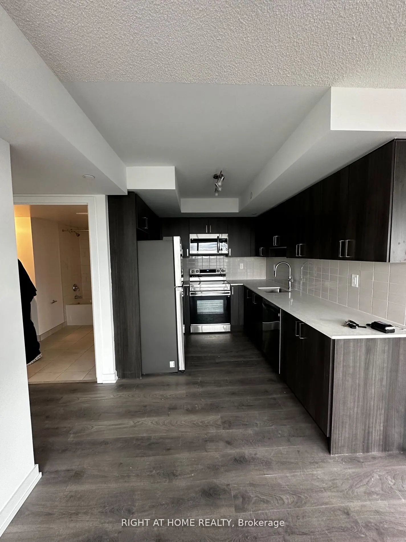 1435 Celebration Drive, #902