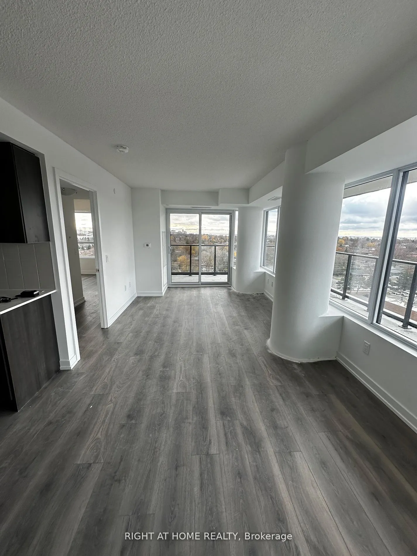 1435 Celebration Drive, #902