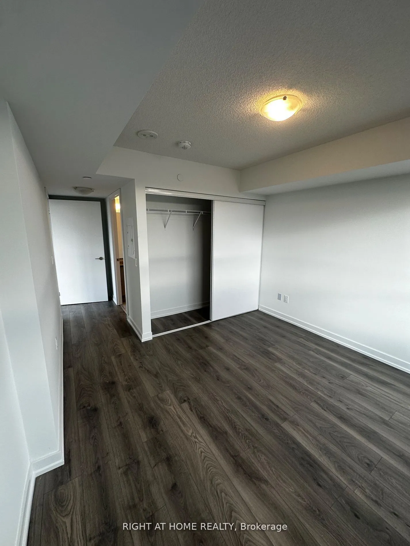 1435 Celebration Drive, #902