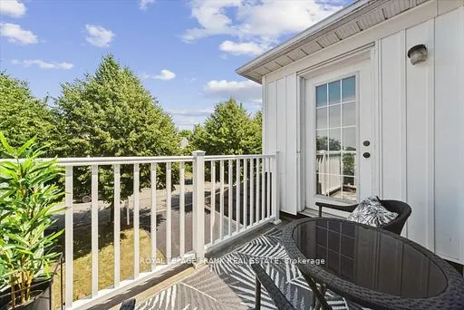 20 Regatta Crescent