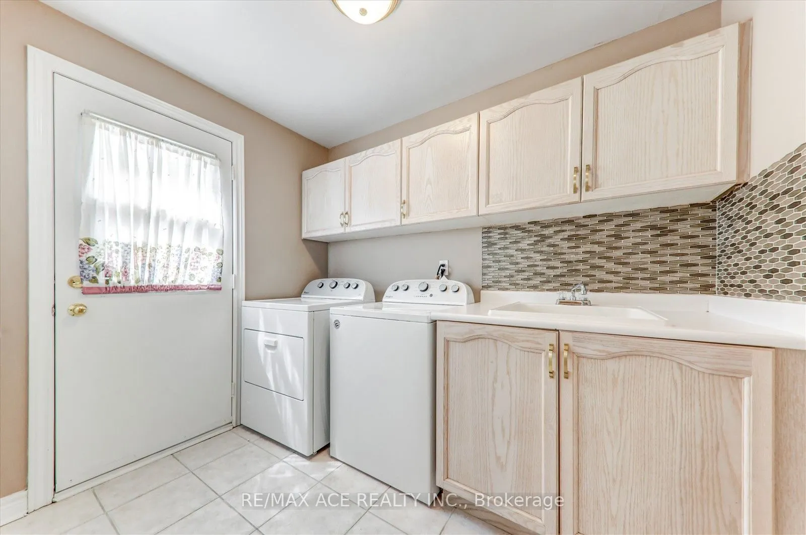 36 Todd Road
