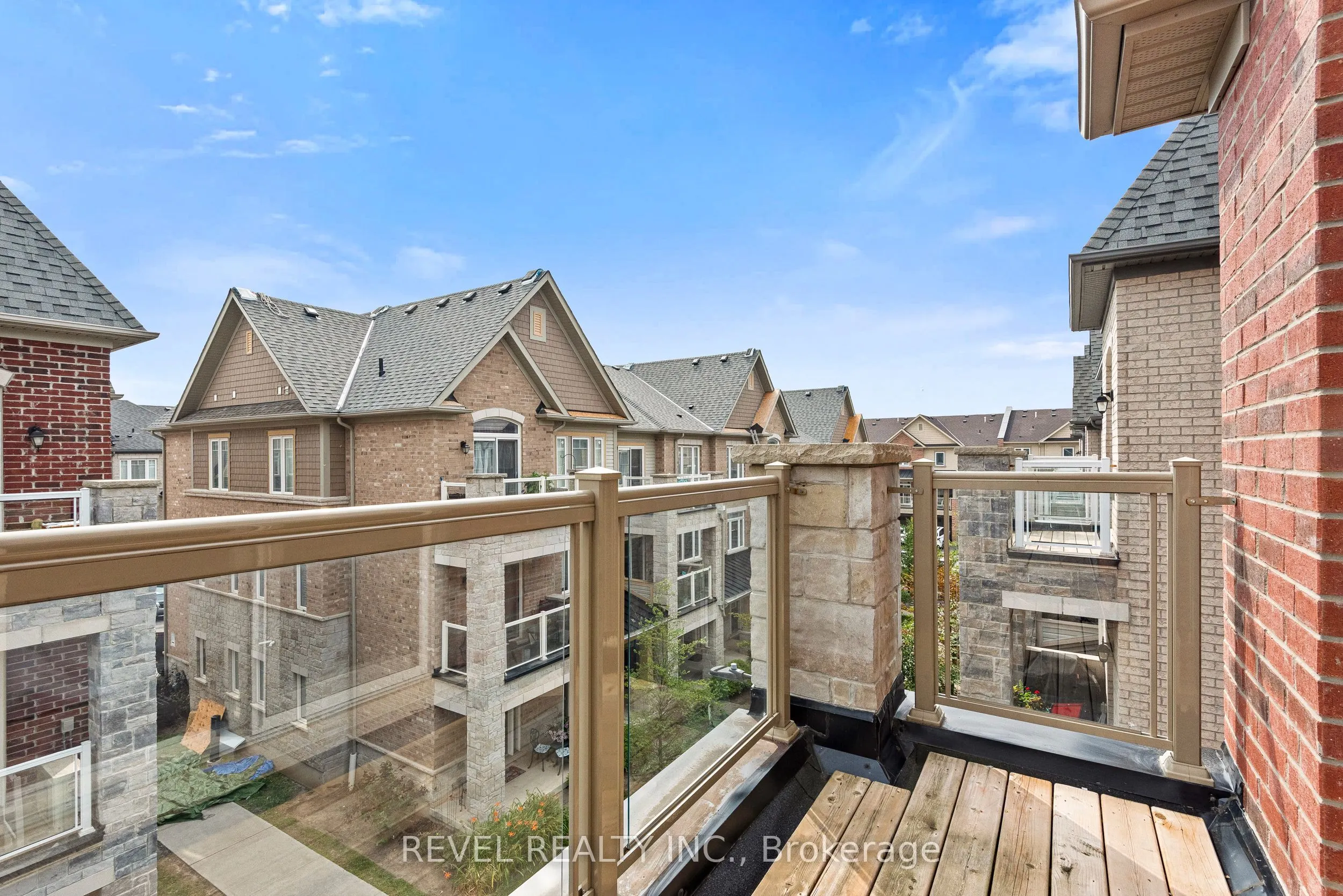 2621 Garrison Crossing, #222