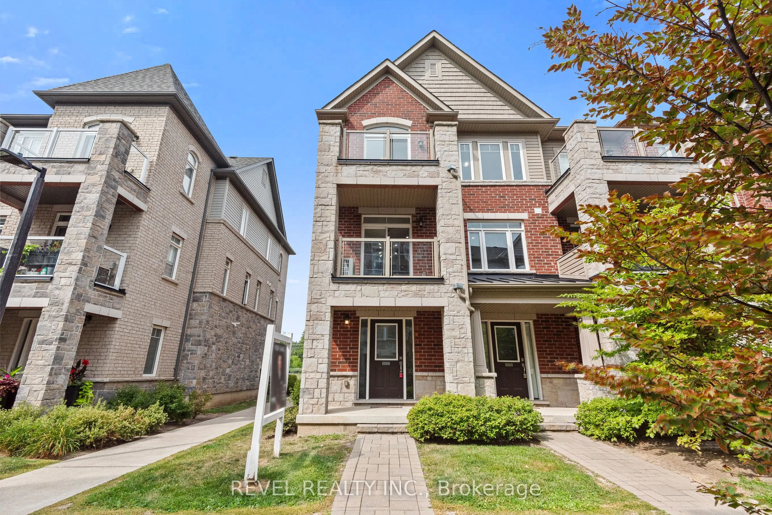 2621 Garrison Crossing, #222