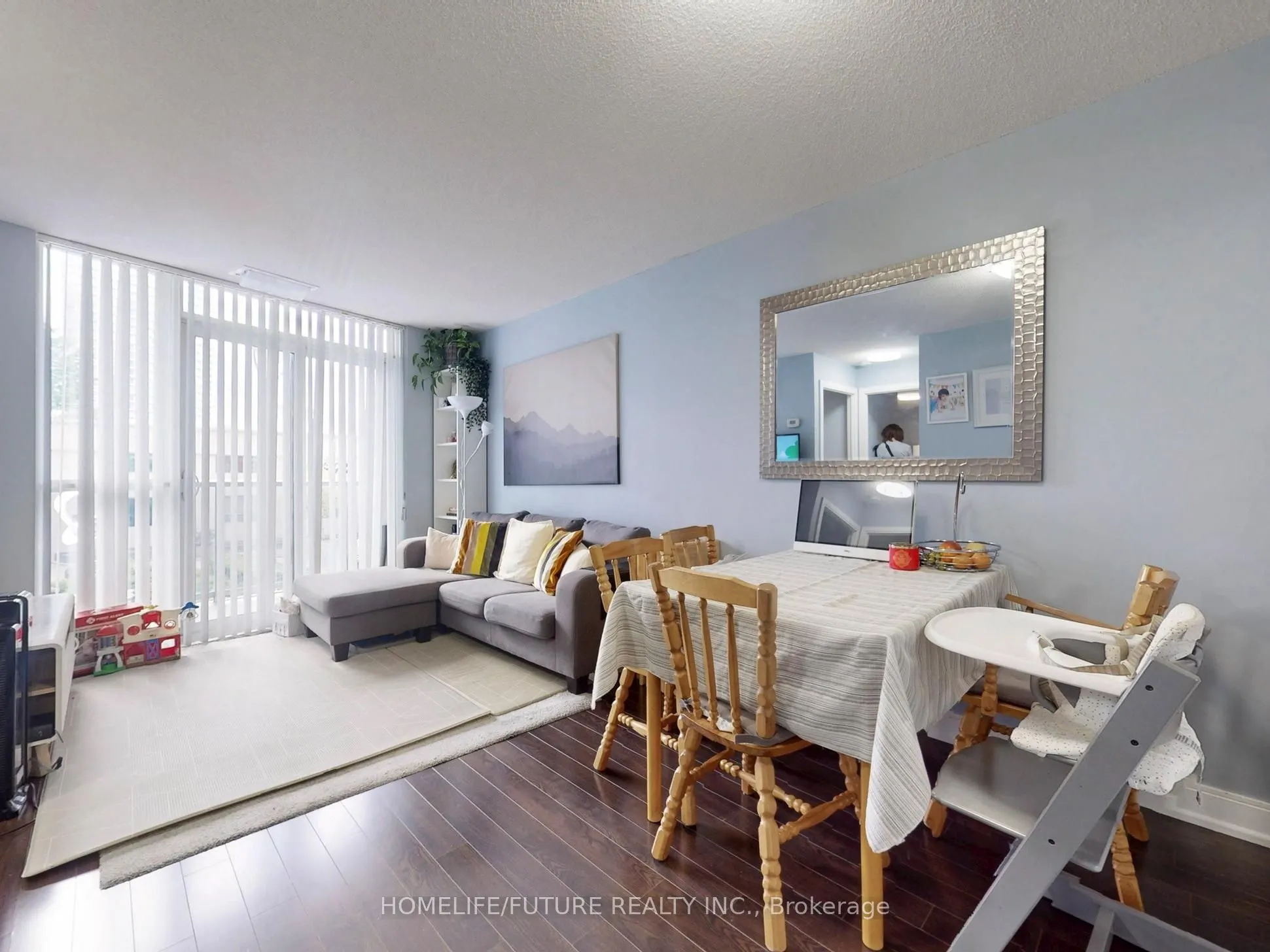 135 Village Green Square, #219