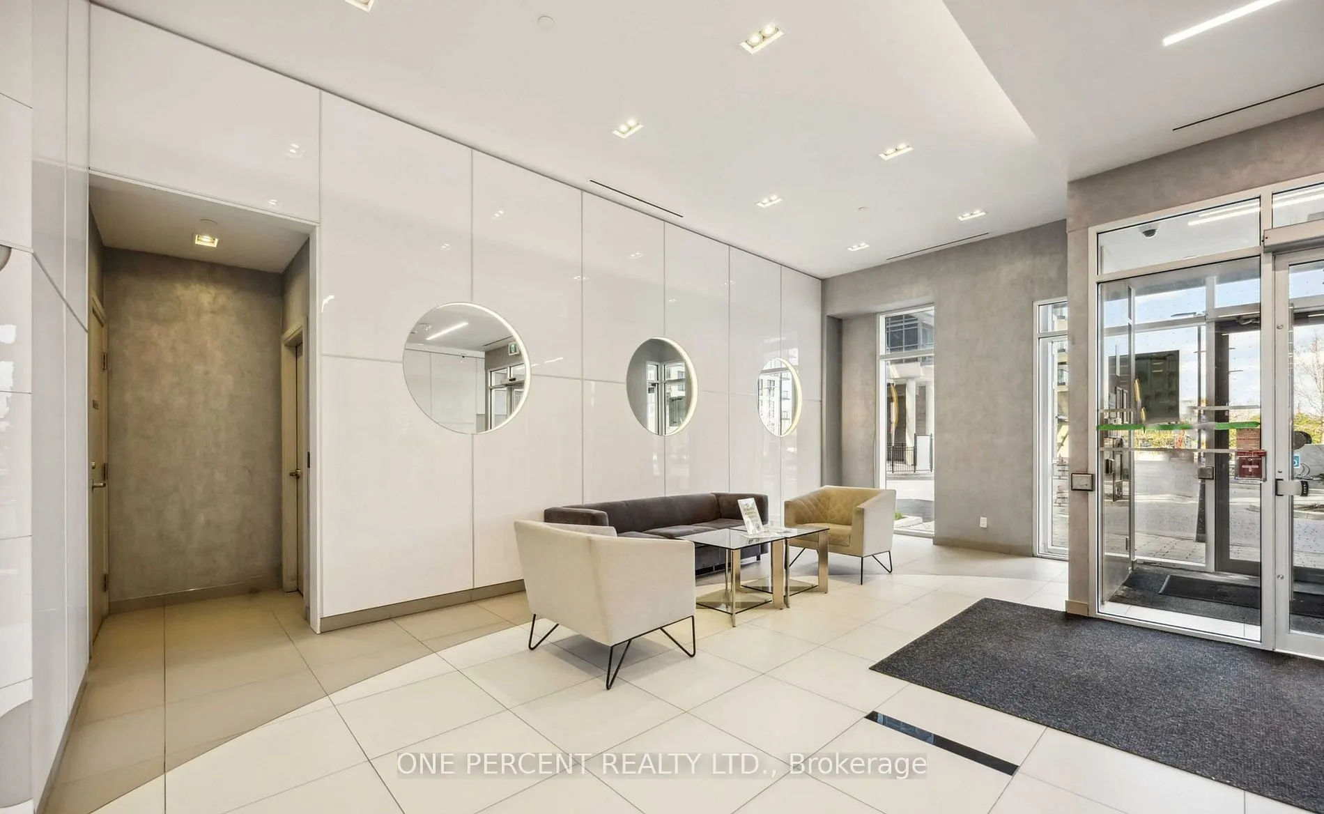 20 Meadowglen Place, #2108