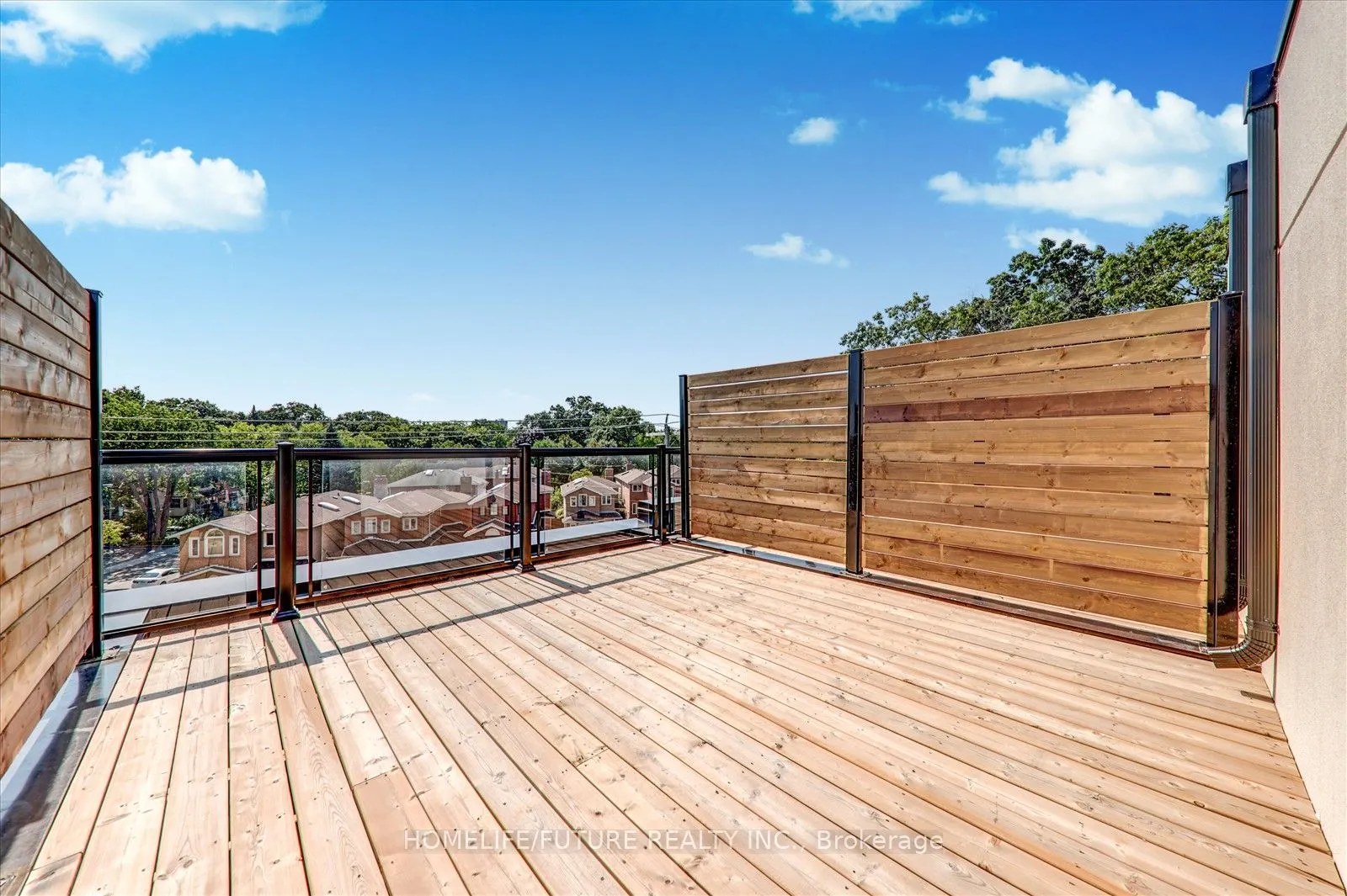 168 Clonmore Drive, #11