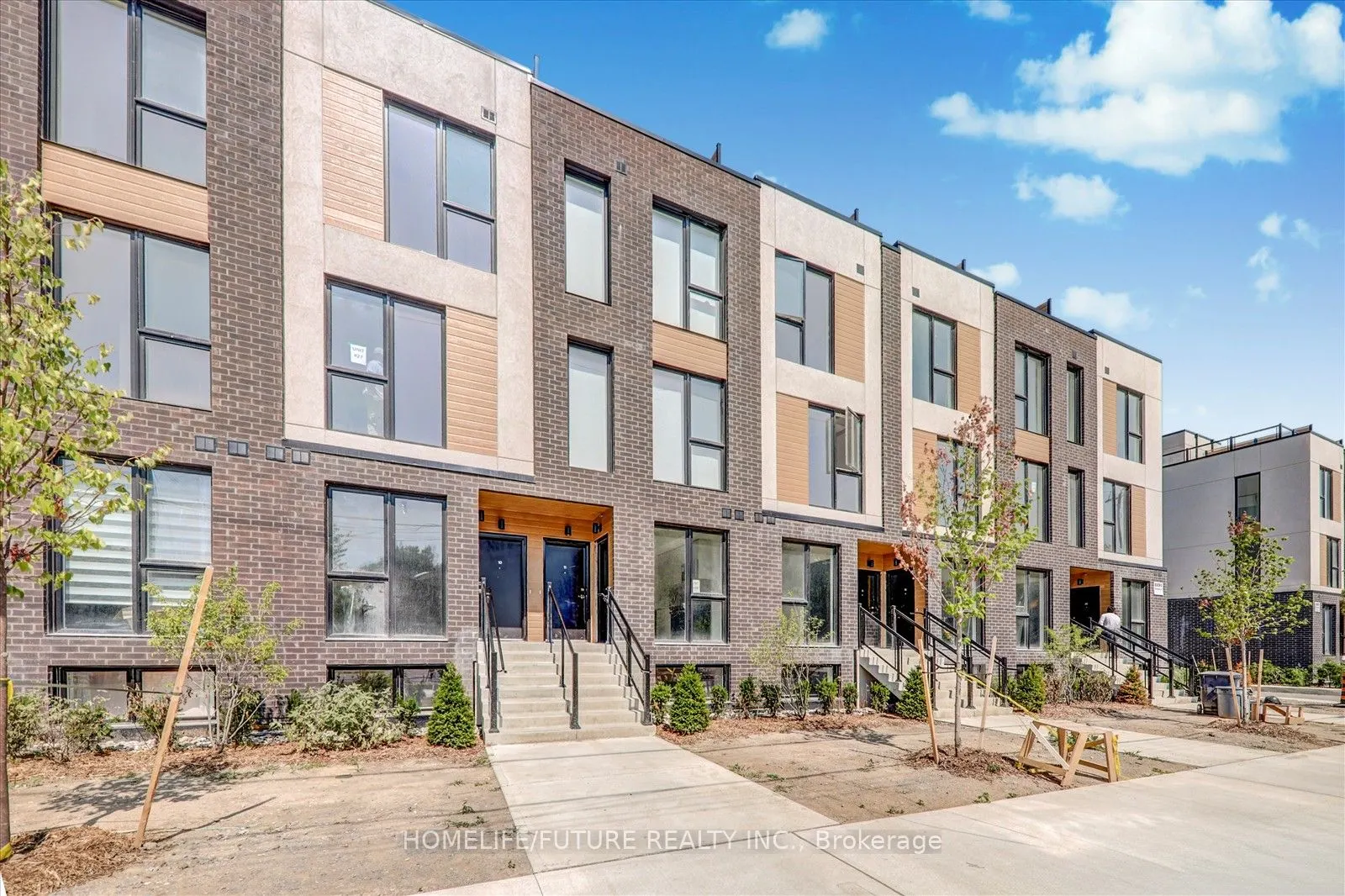 168 Clonmore Drive, #11