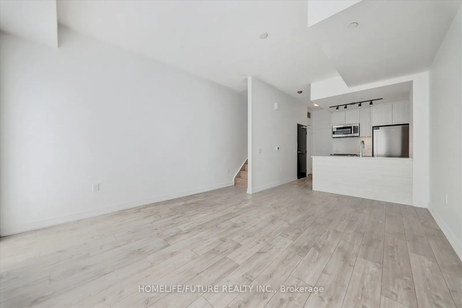 168 Clonmore Drive, #11