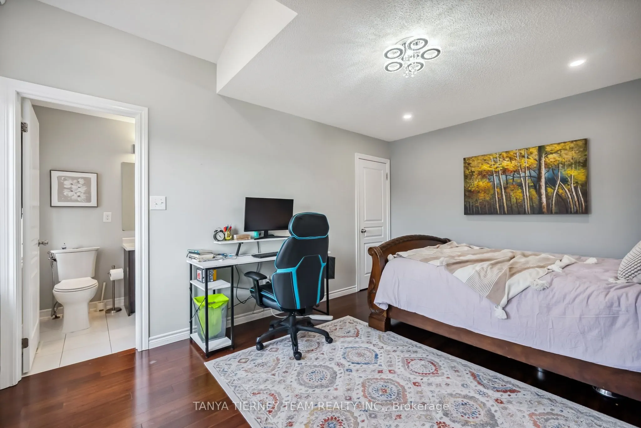 165 Rivers Edge Place
