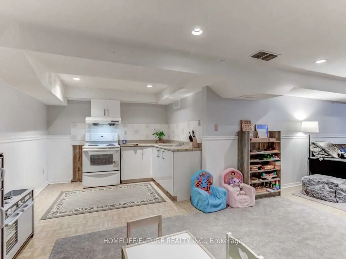 181 Hupfield Trail, #Bsmt