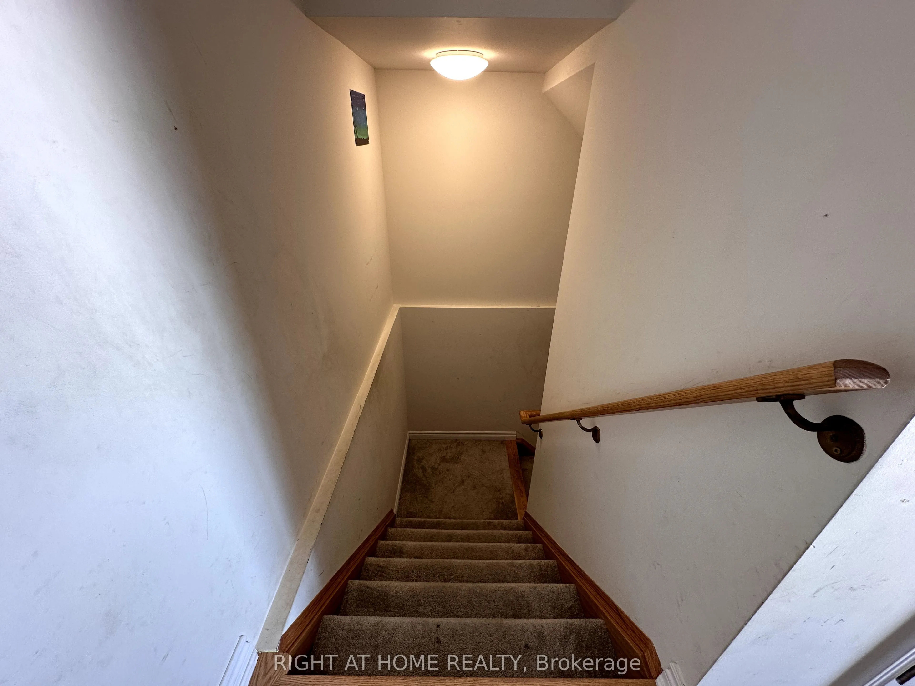 470 Beresford Path, #18