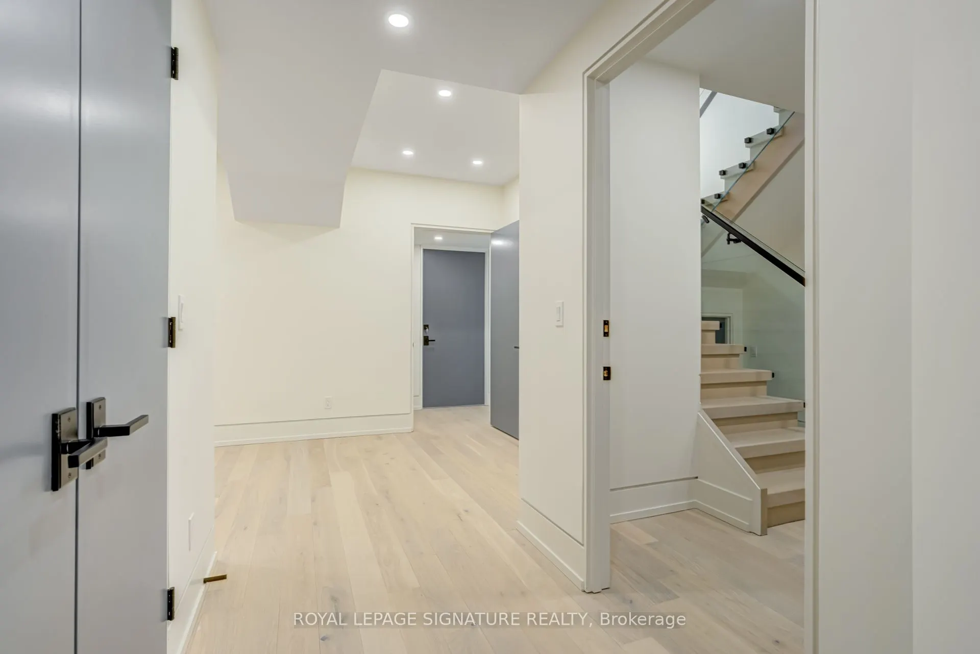 27 Scotland Road, #Lower Level