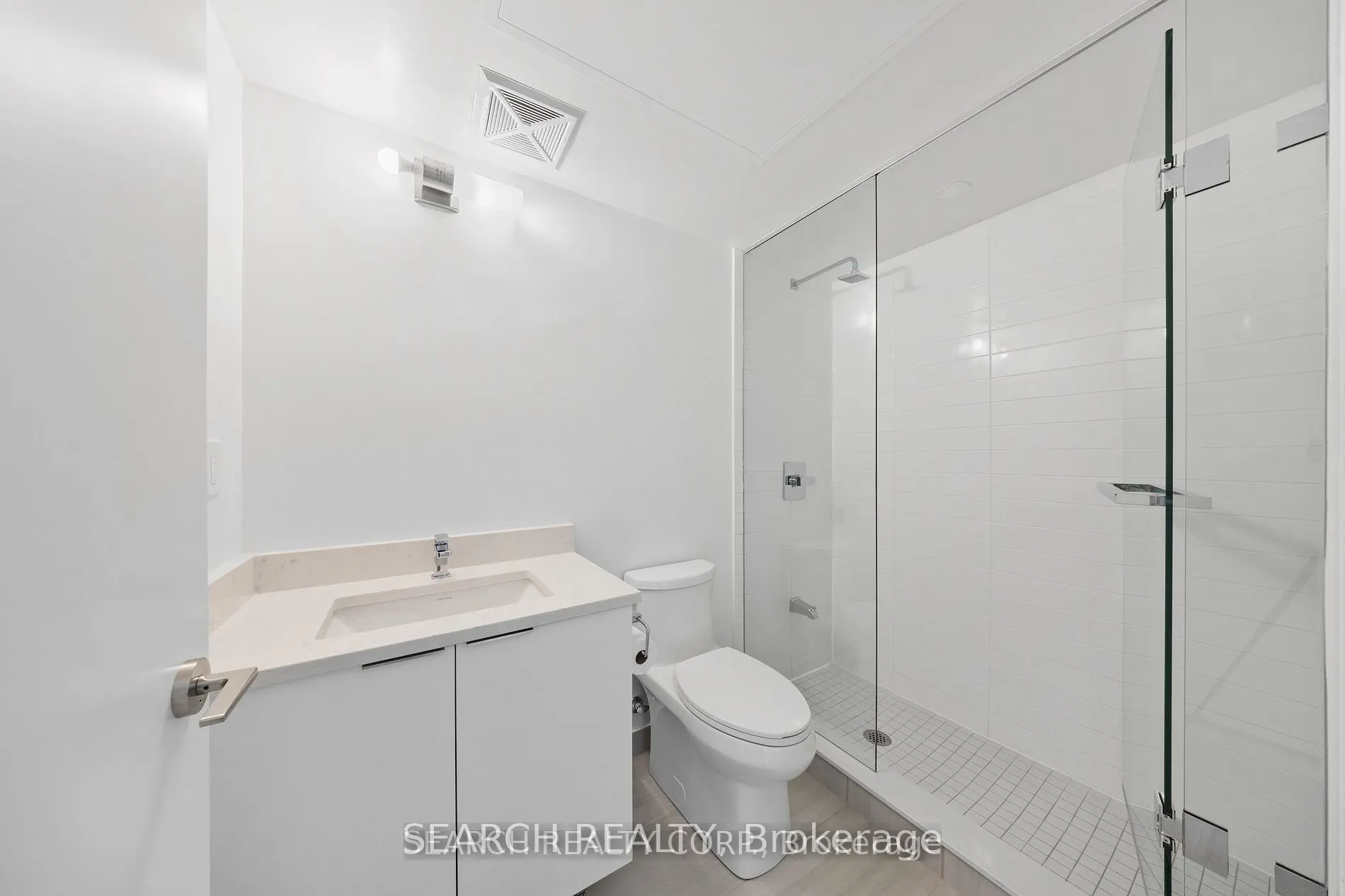 2033 Kennedy Road, #620